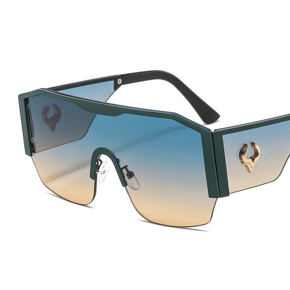 Retro Metal Modern Glamour Large Frame Sunglasses