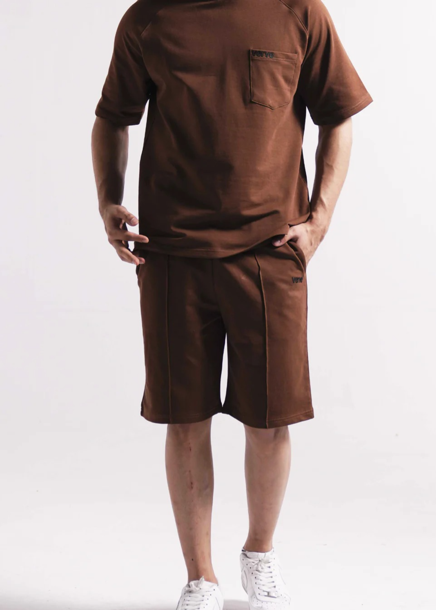 terry Shorts in Brown