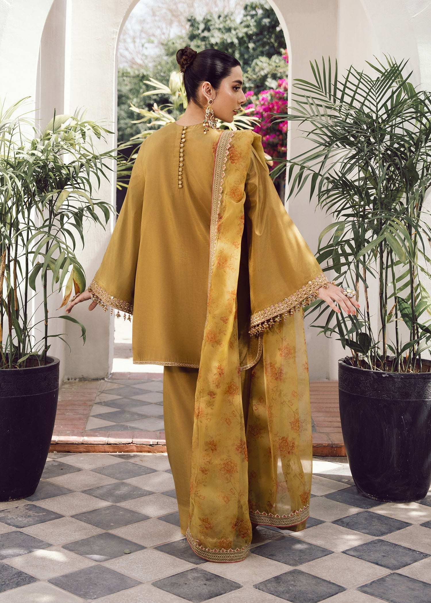 pk raw silk Kurta Set in Olive green