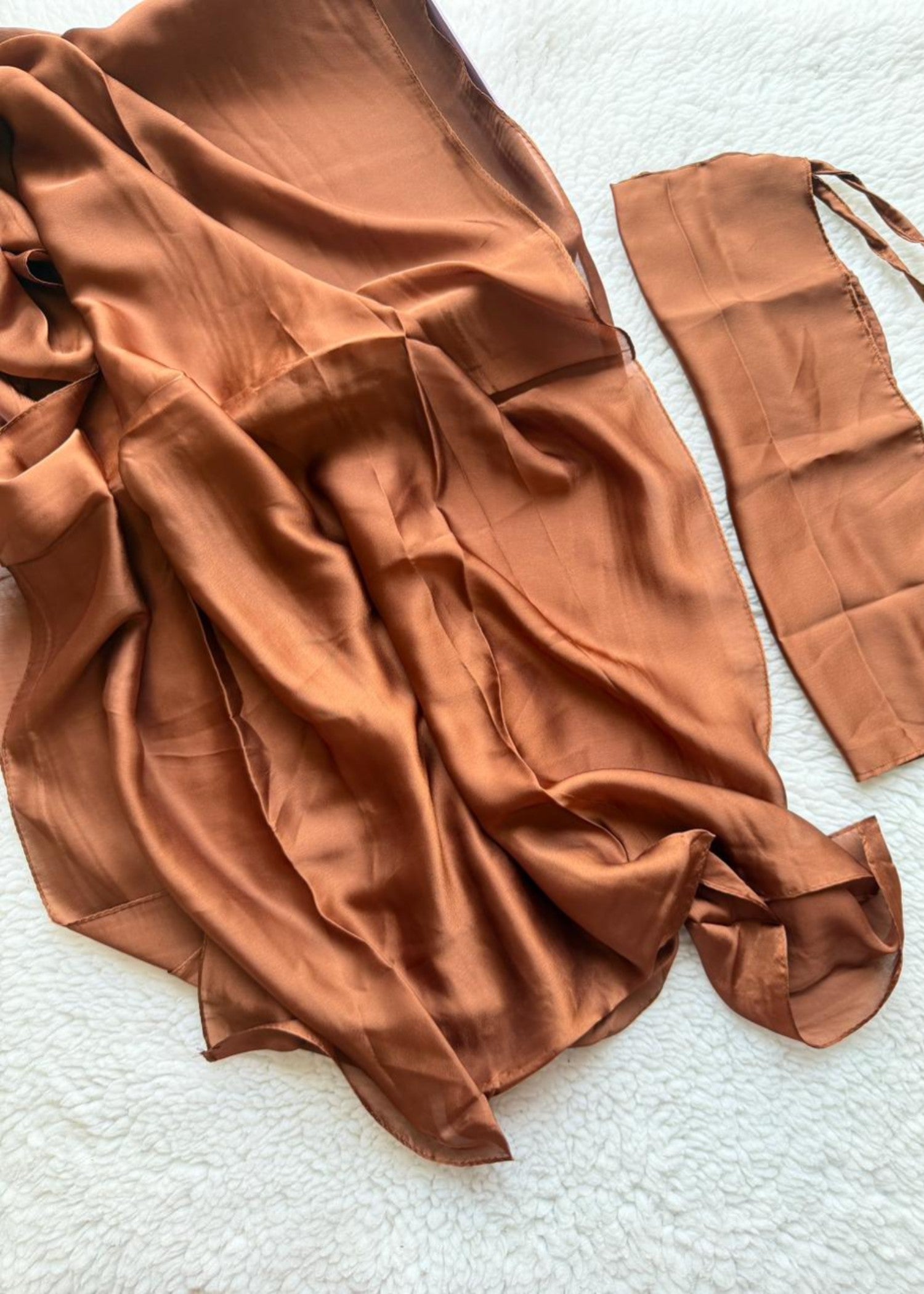 satin silk Veil in Hazelwood brown
