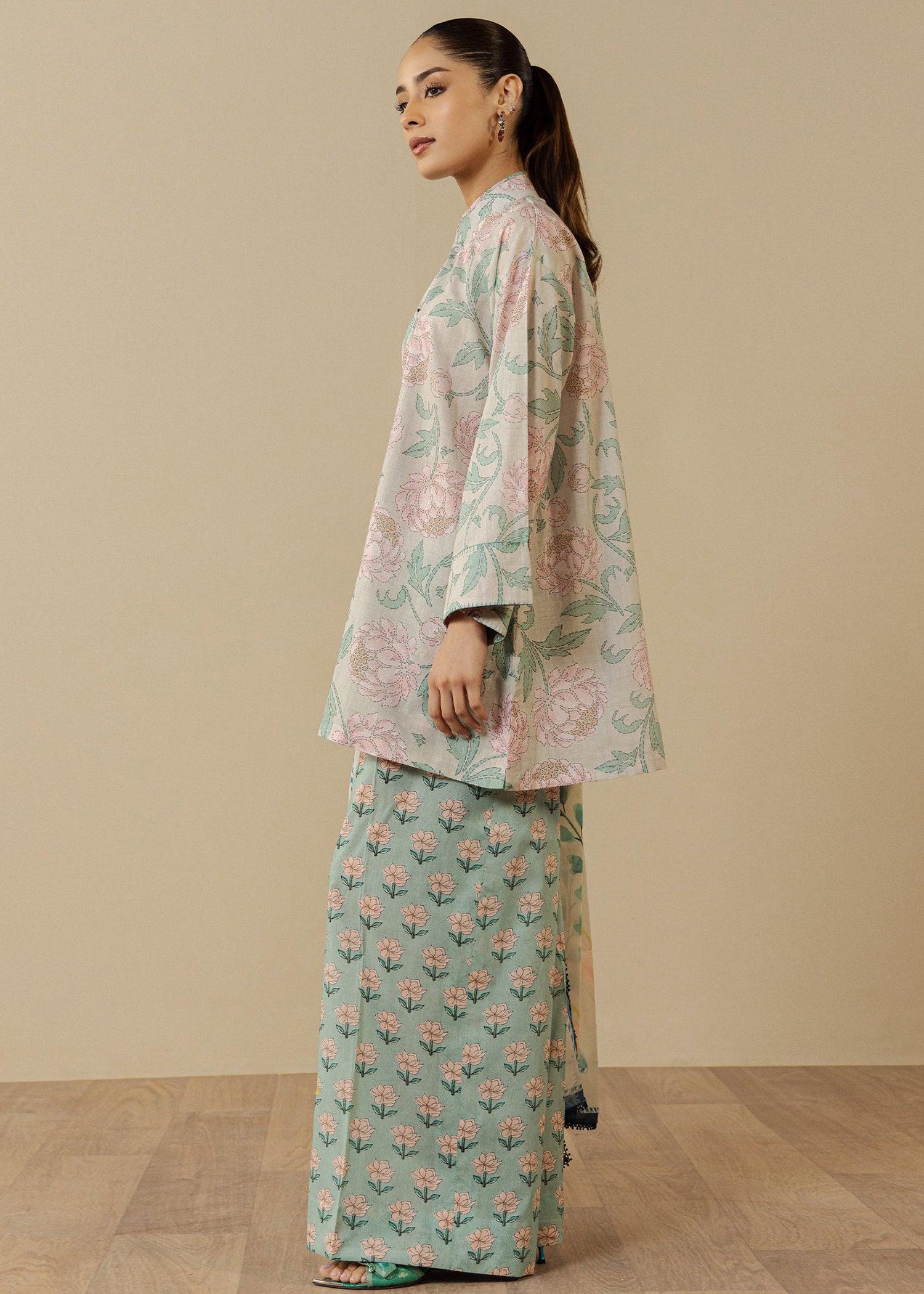 lawn Unstitched in Blush pink, mint green