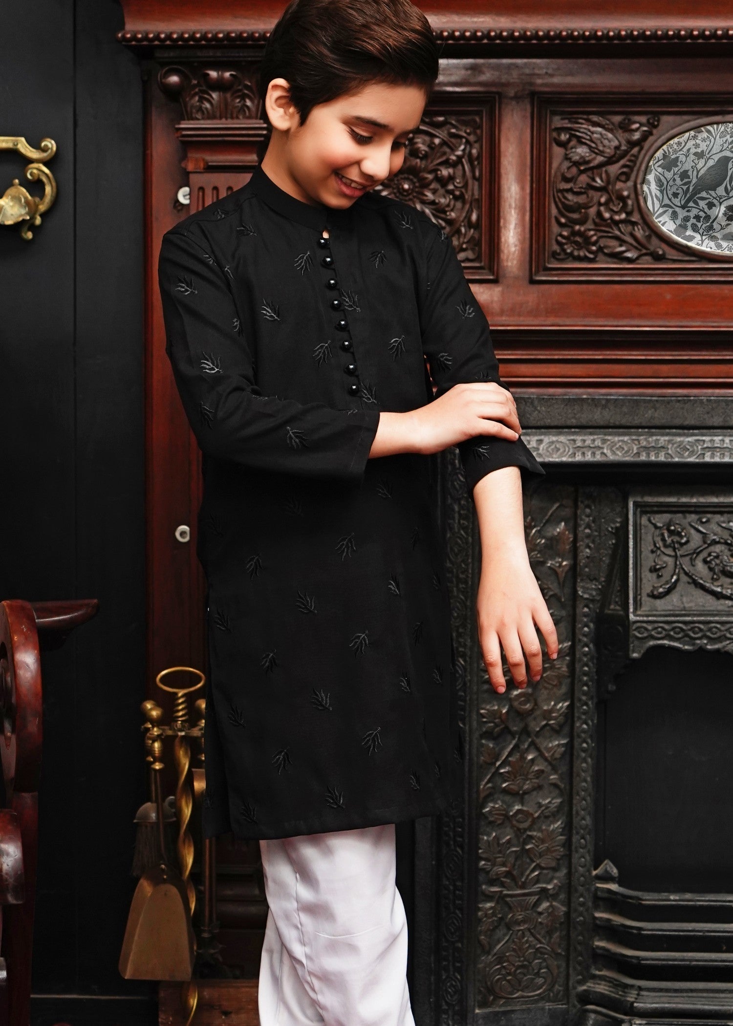 linen Kurta in Jet black