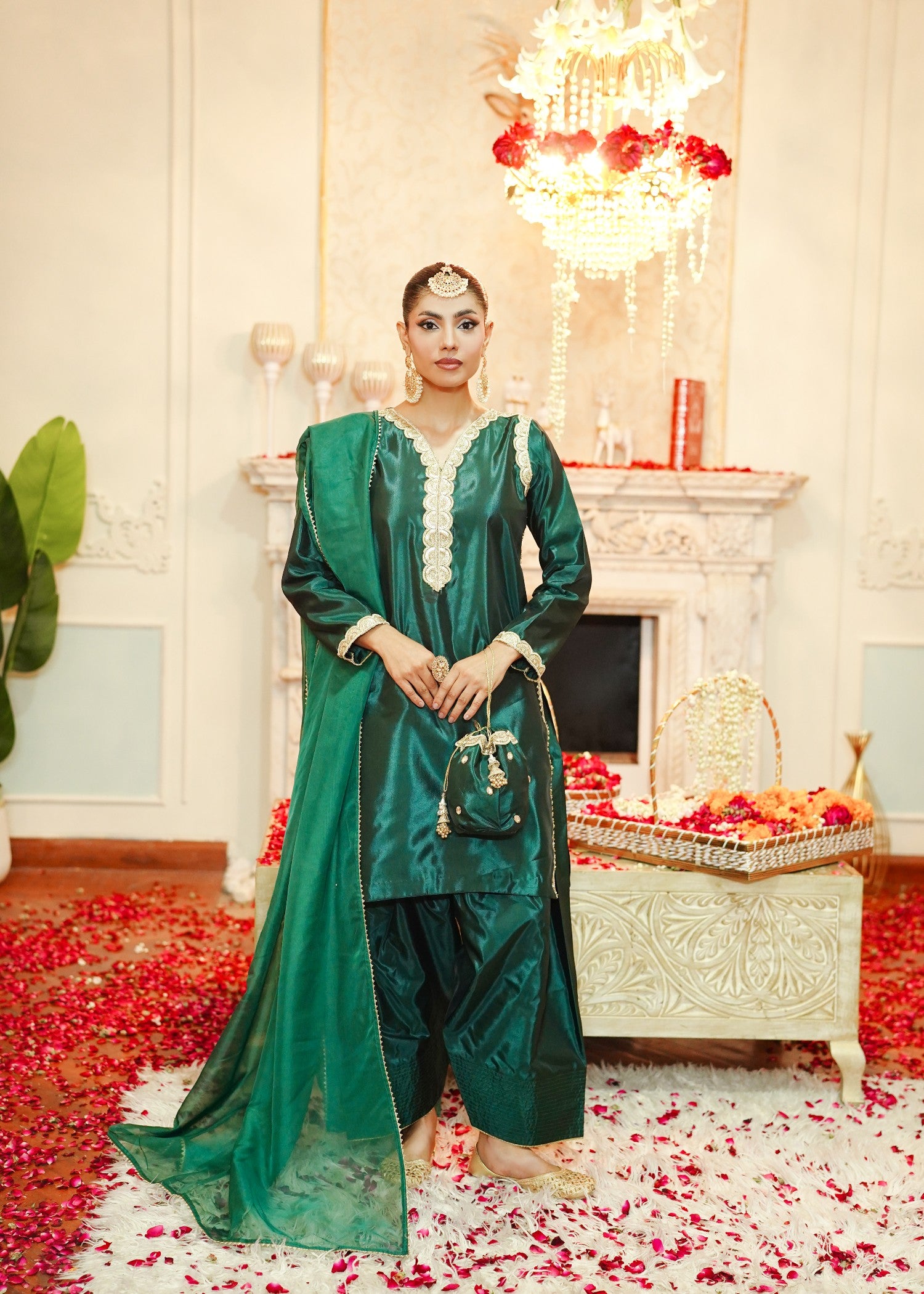 korean raw silk Kurta Set in Green