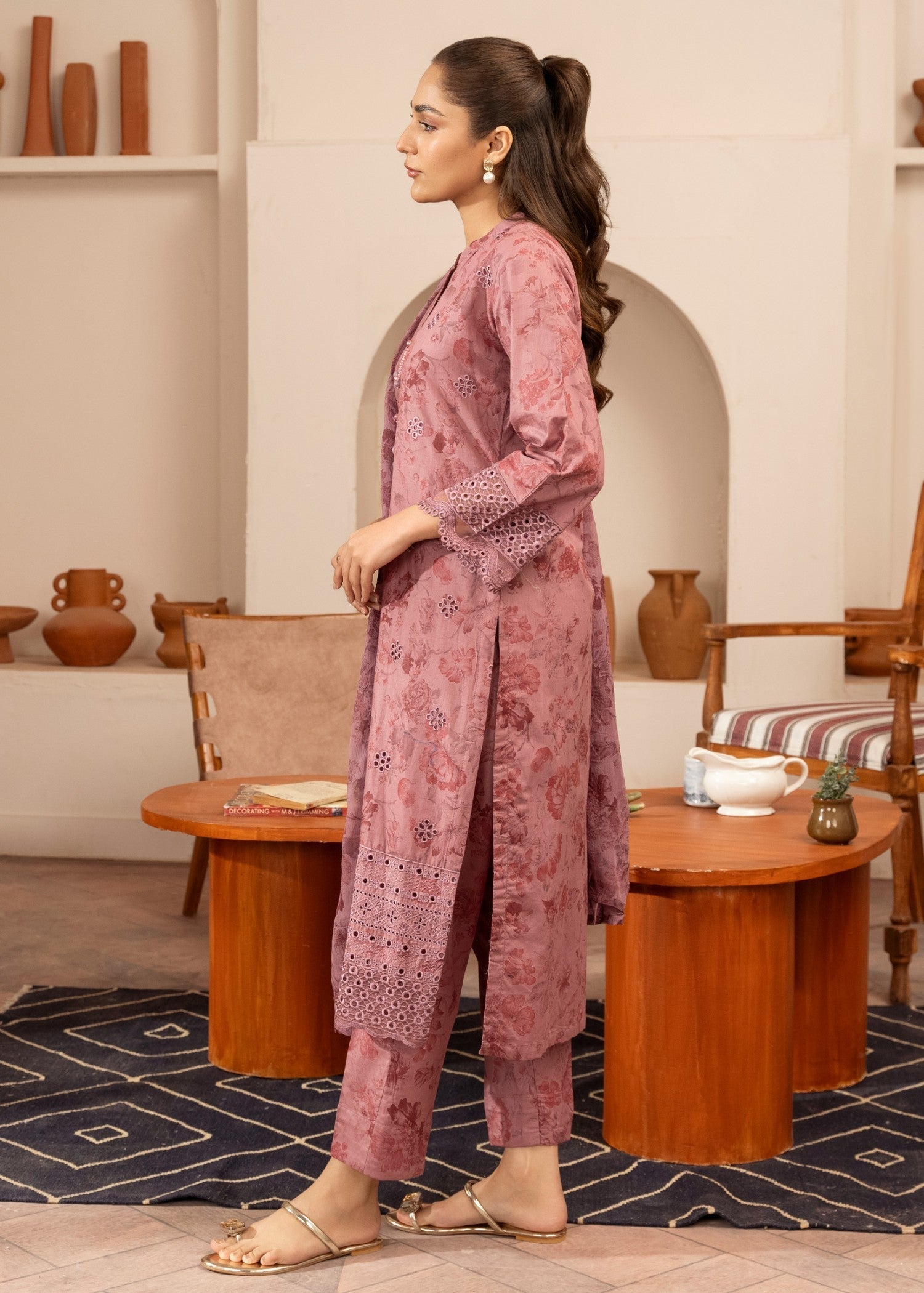 lawn Kurta Set in Mauve pink
