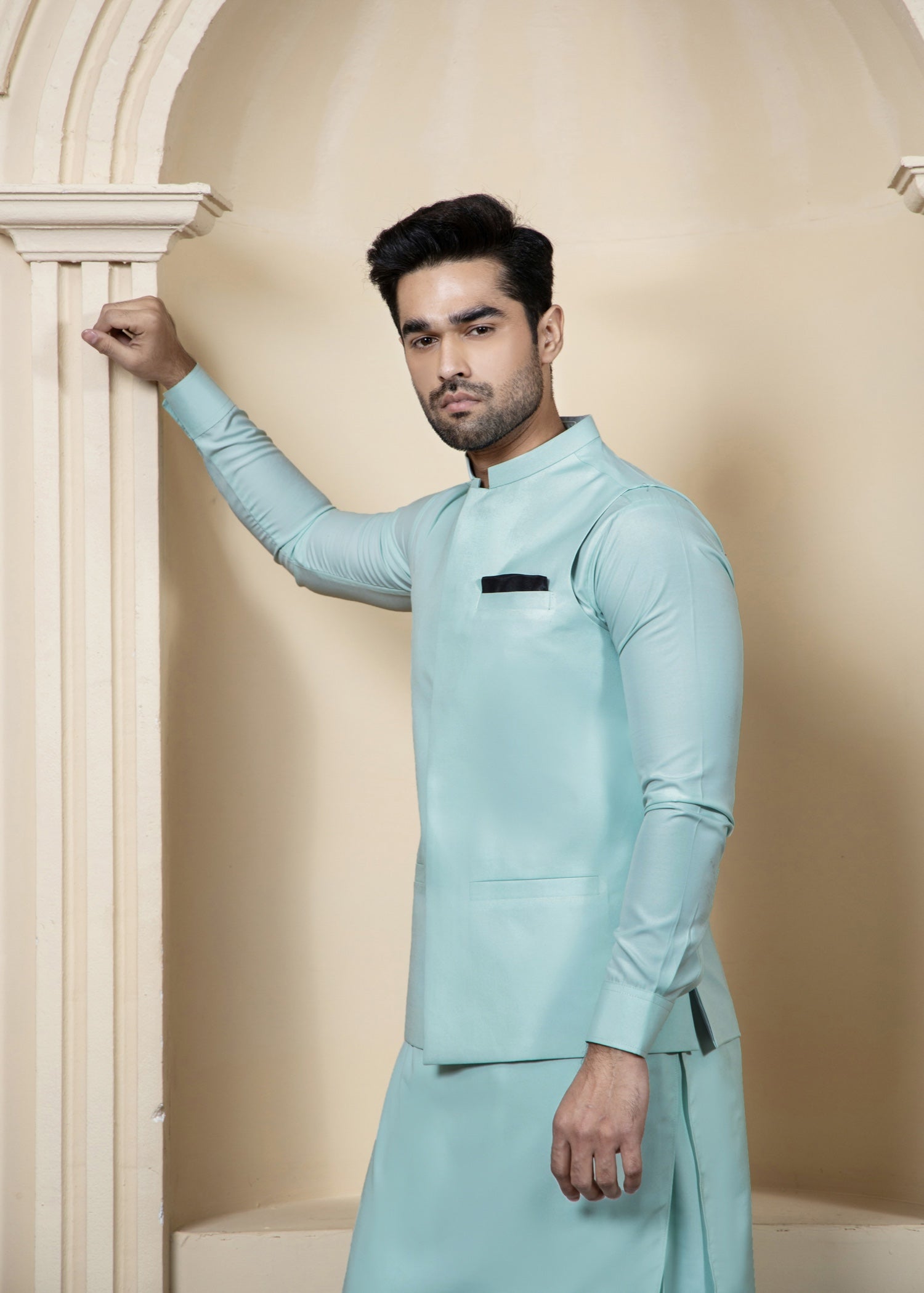 wash & wear Waistcoat in Pastel green