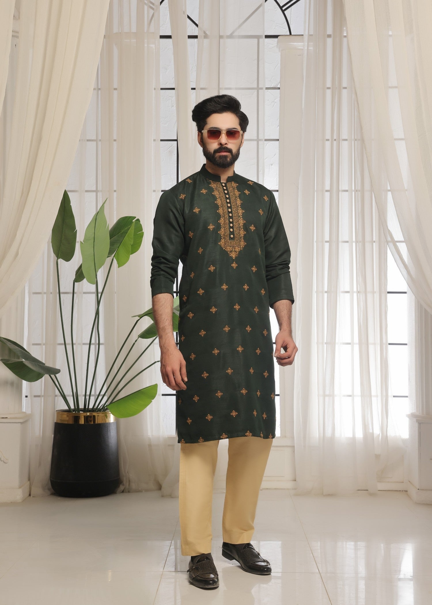 raw silk Kurta Set in Green