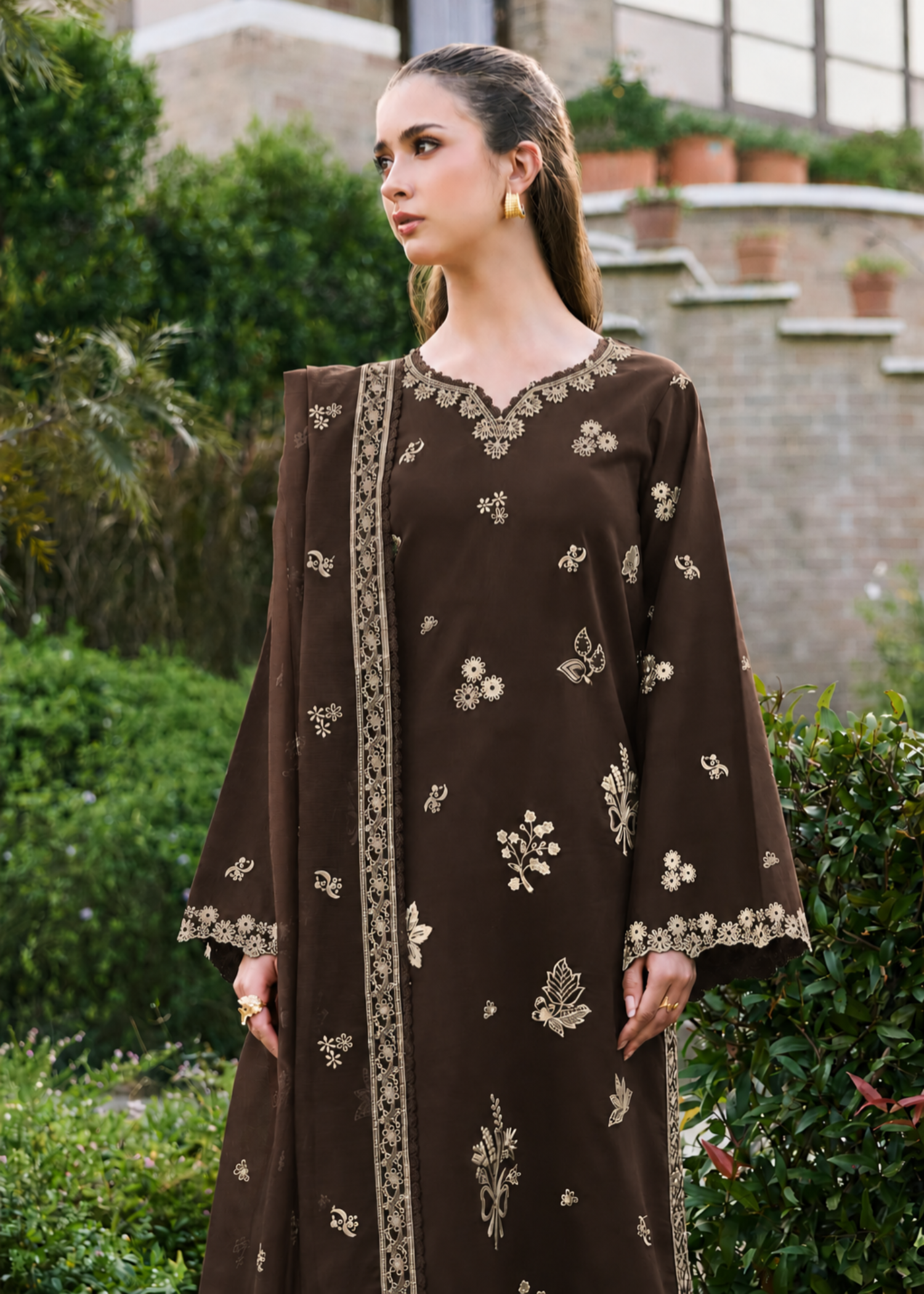 linen Kurta Set in Dark brown