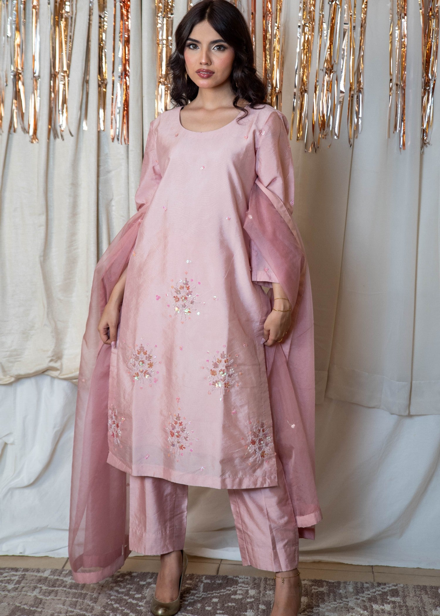pure silk Kurta Set in Cotton candy pink