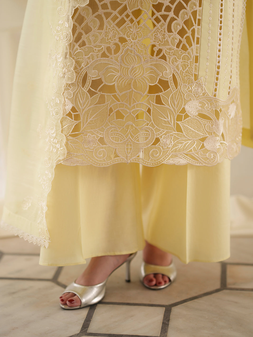 Nilofer Luxury Lawn – NL-07