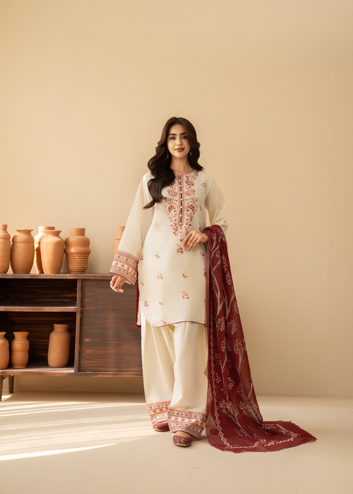 lawn cotton Kurta Set in Ivory