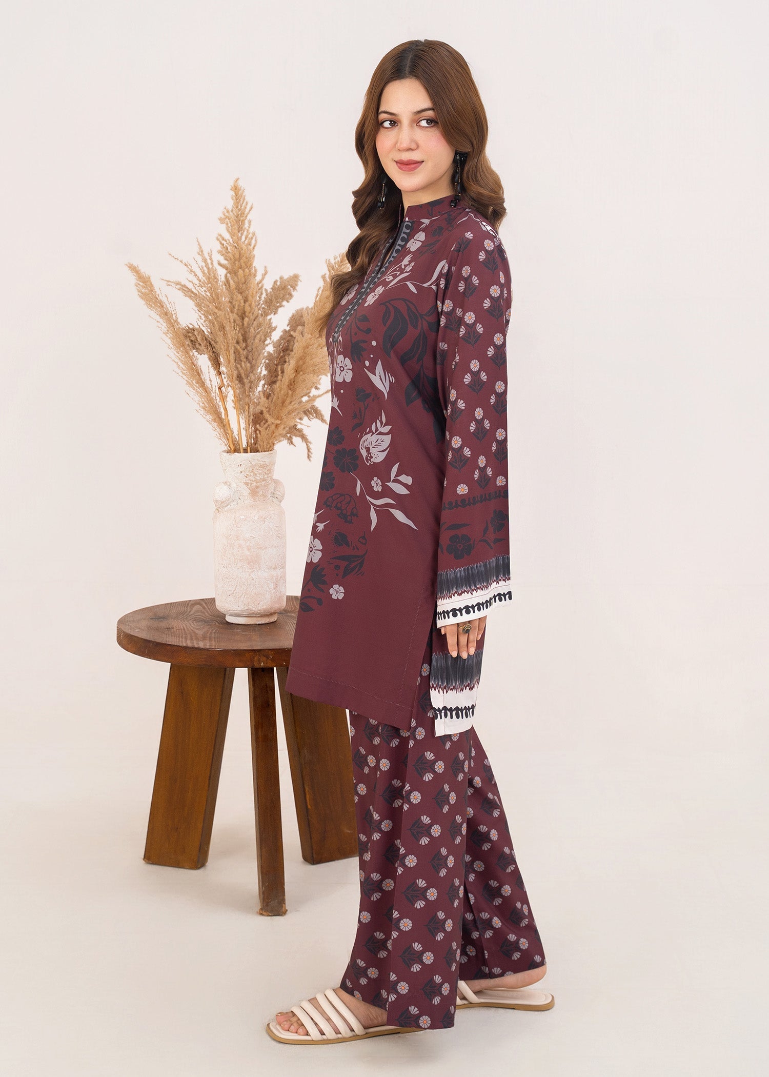 grip Kurta Set in Brown