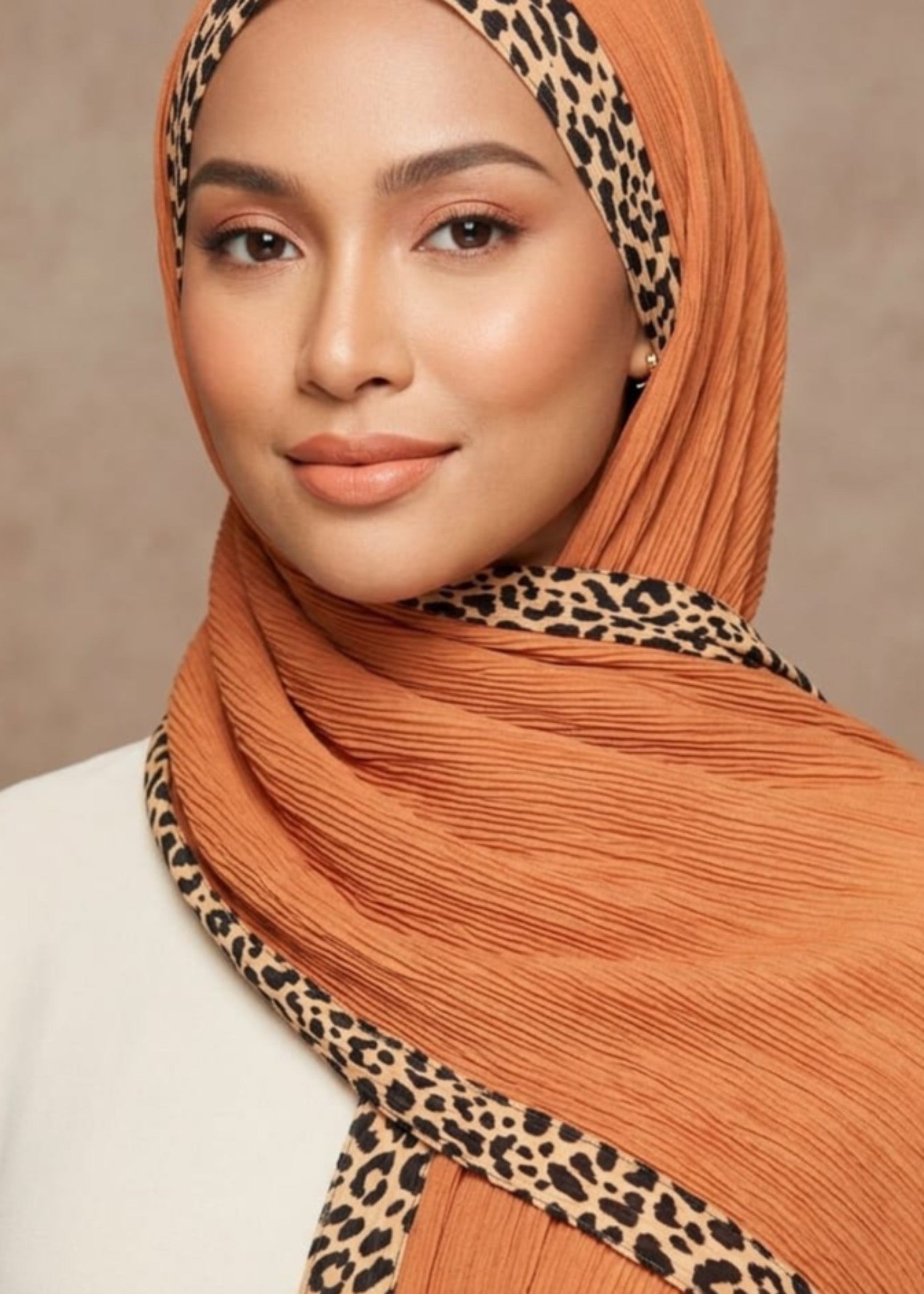 ribbed lawn Hijab in Burnt orange