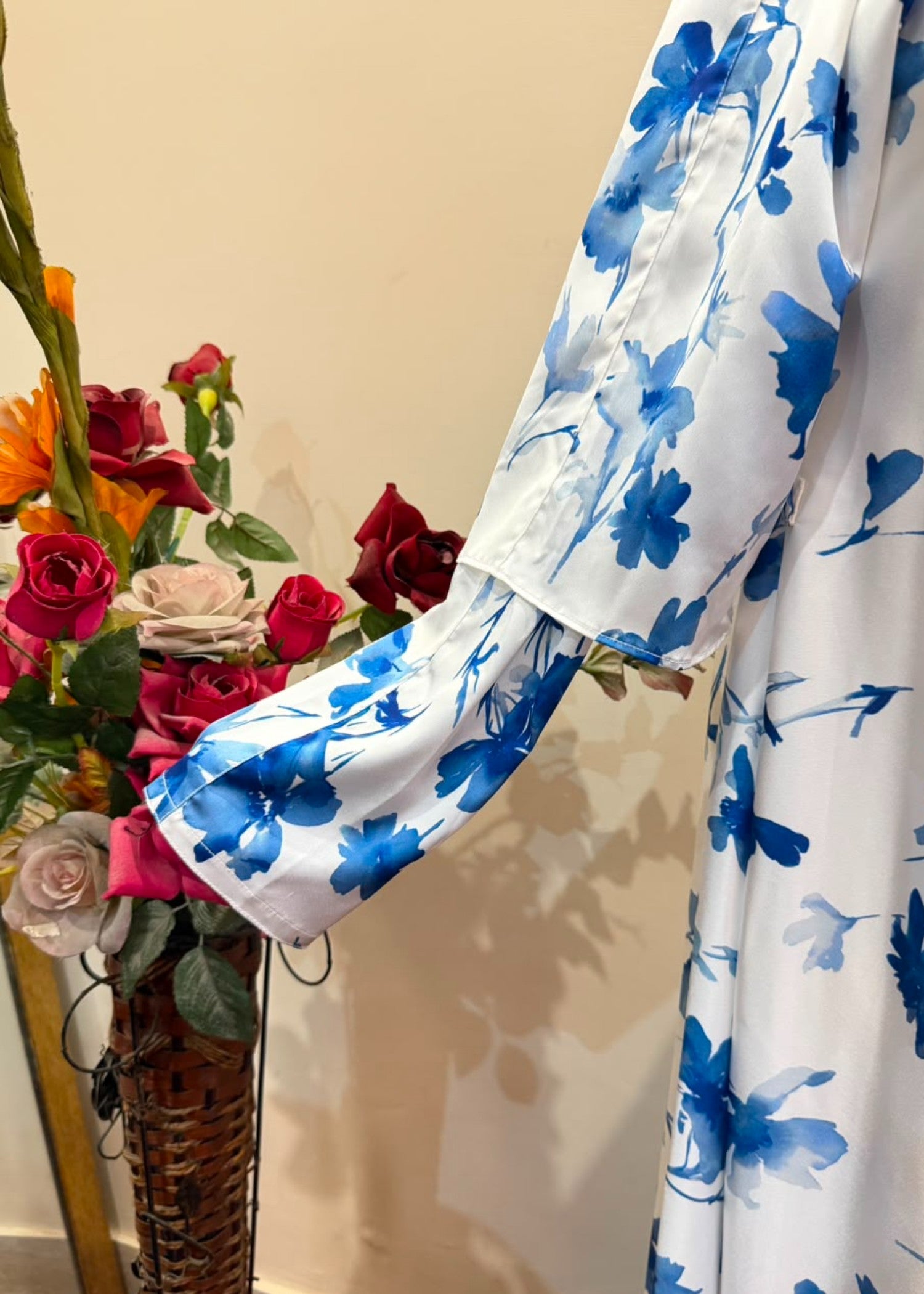 satin silk Abaya in Blue, white