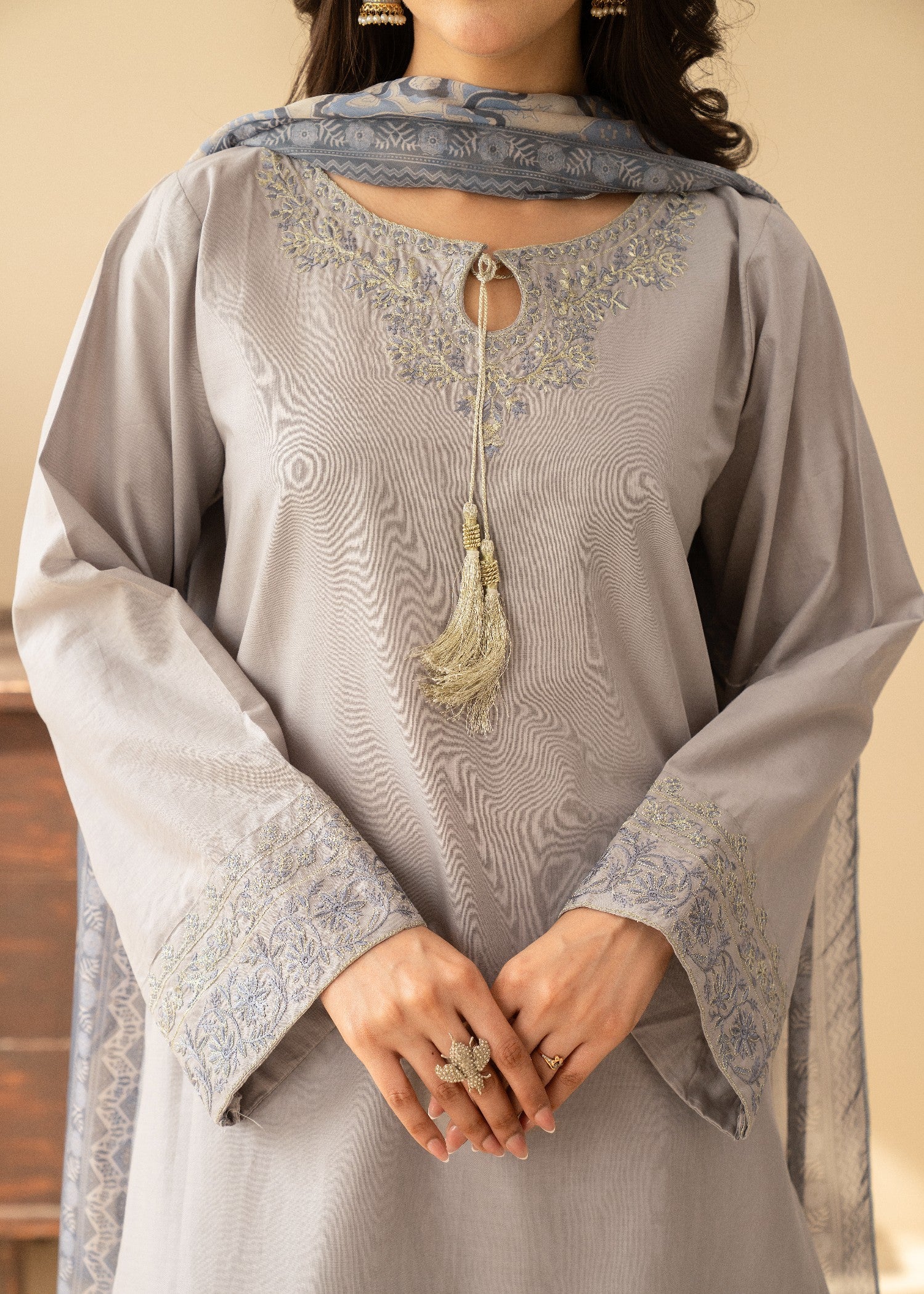 lawn cotton Kurta Set in Light grey