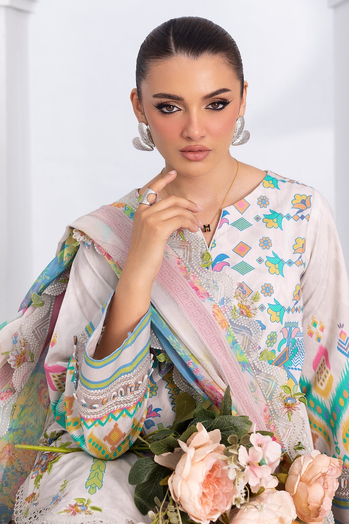 Rang-e-Bahar Lawn – CRB6-21