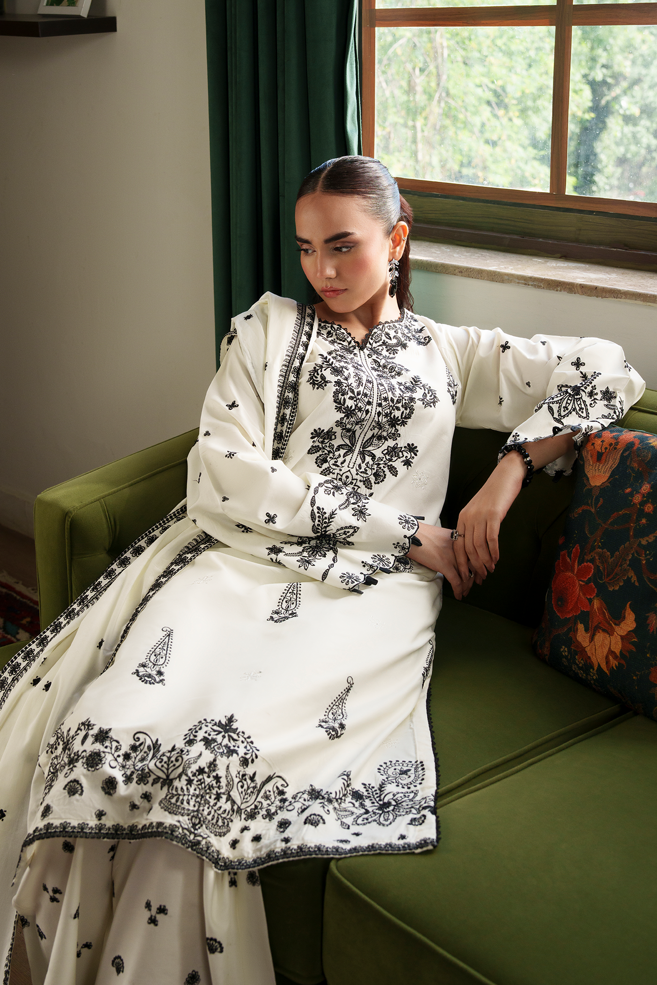 Pret Eid Edit RTW – Seren