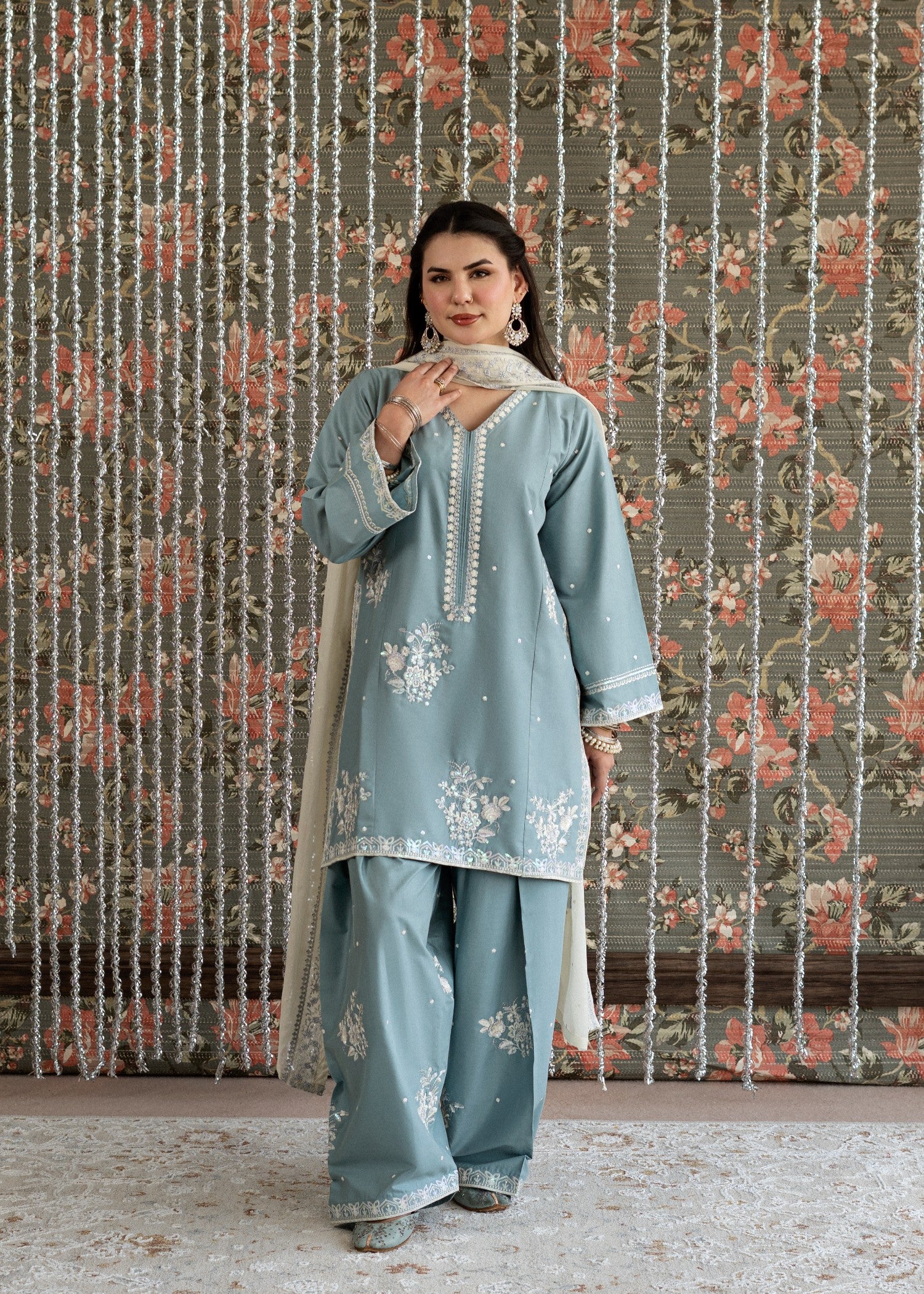 lawn Kurta Set in Off-white, light blue