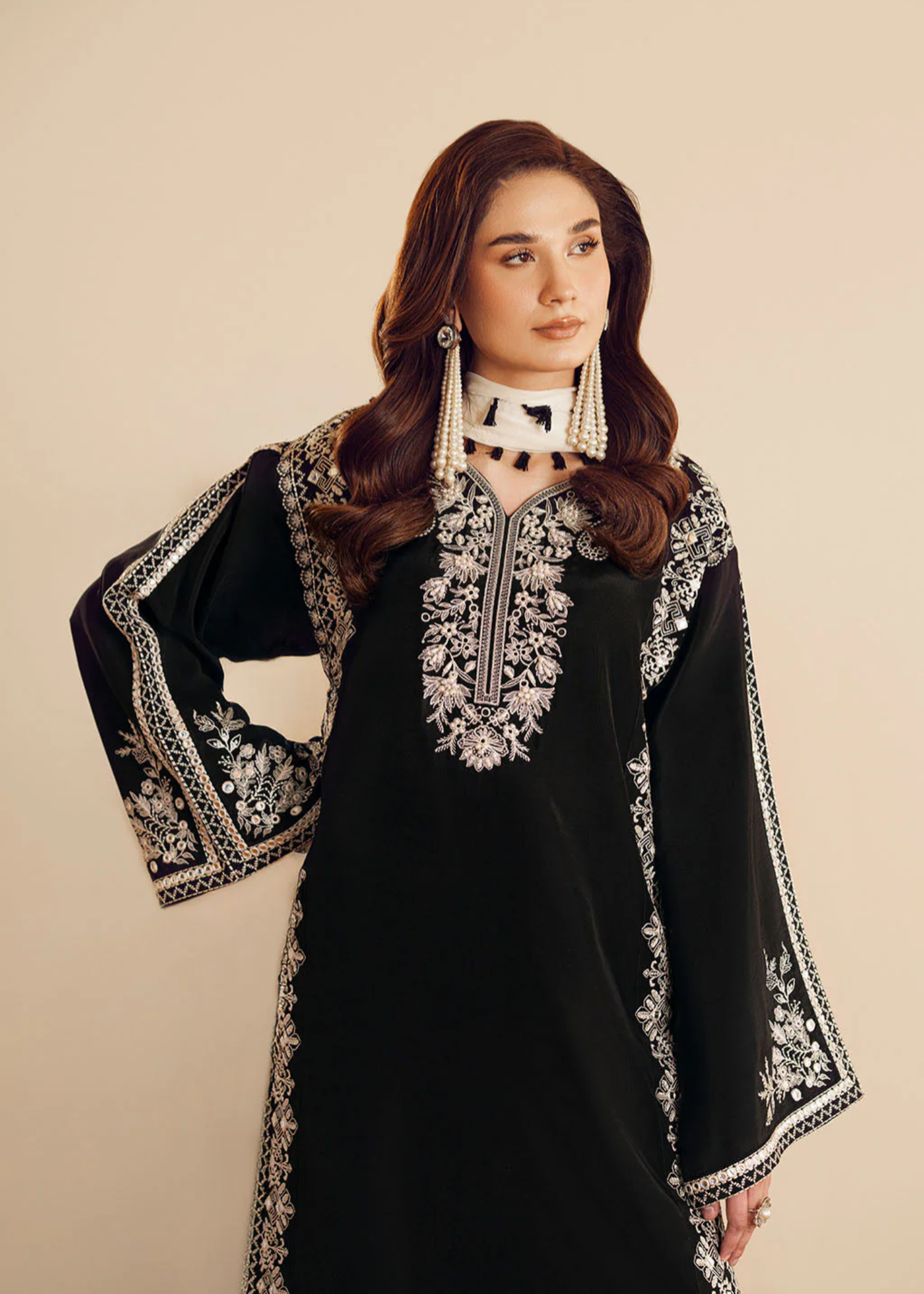 marina Kurta Set in Black