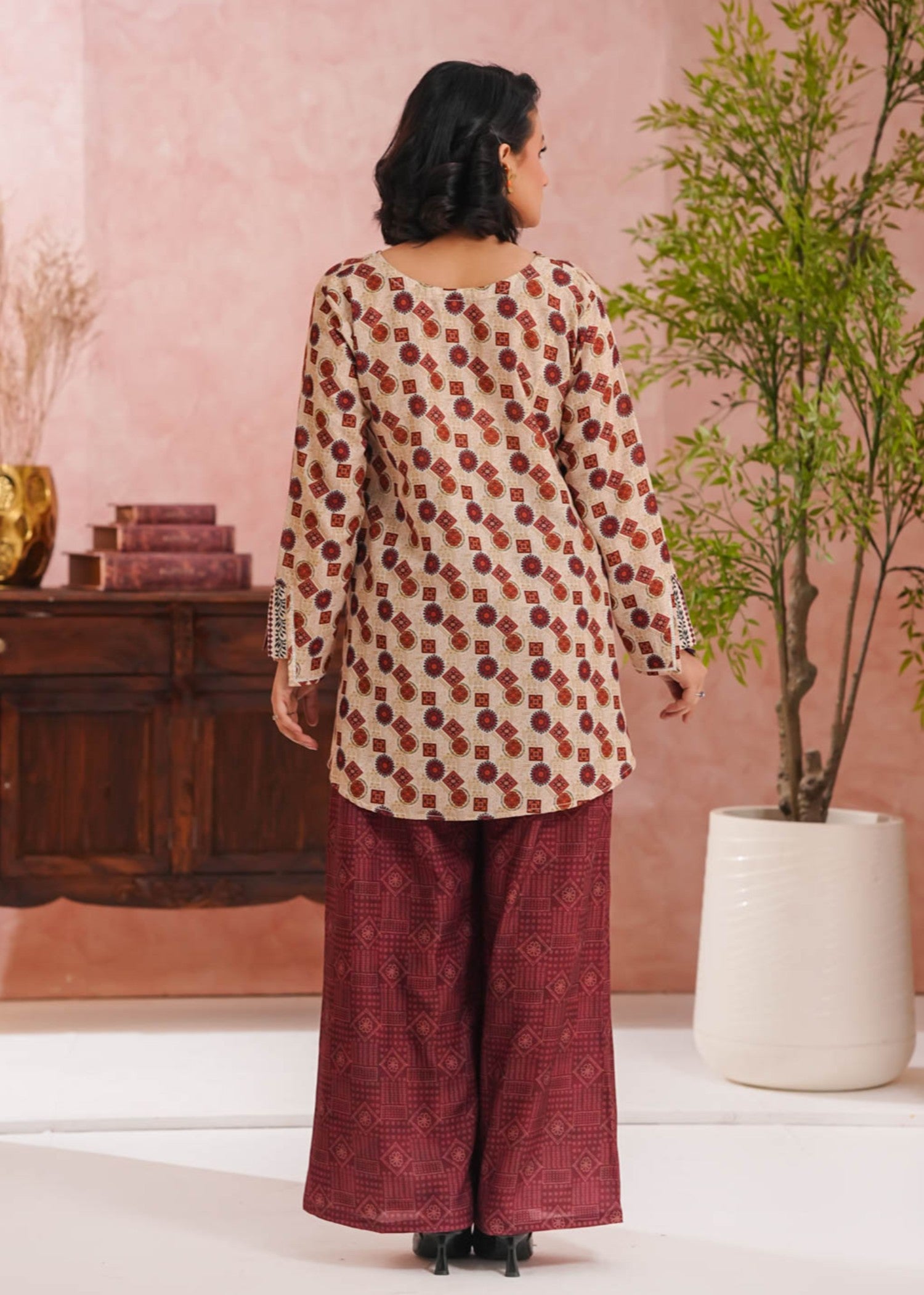 dobby Kurta Set in Multi