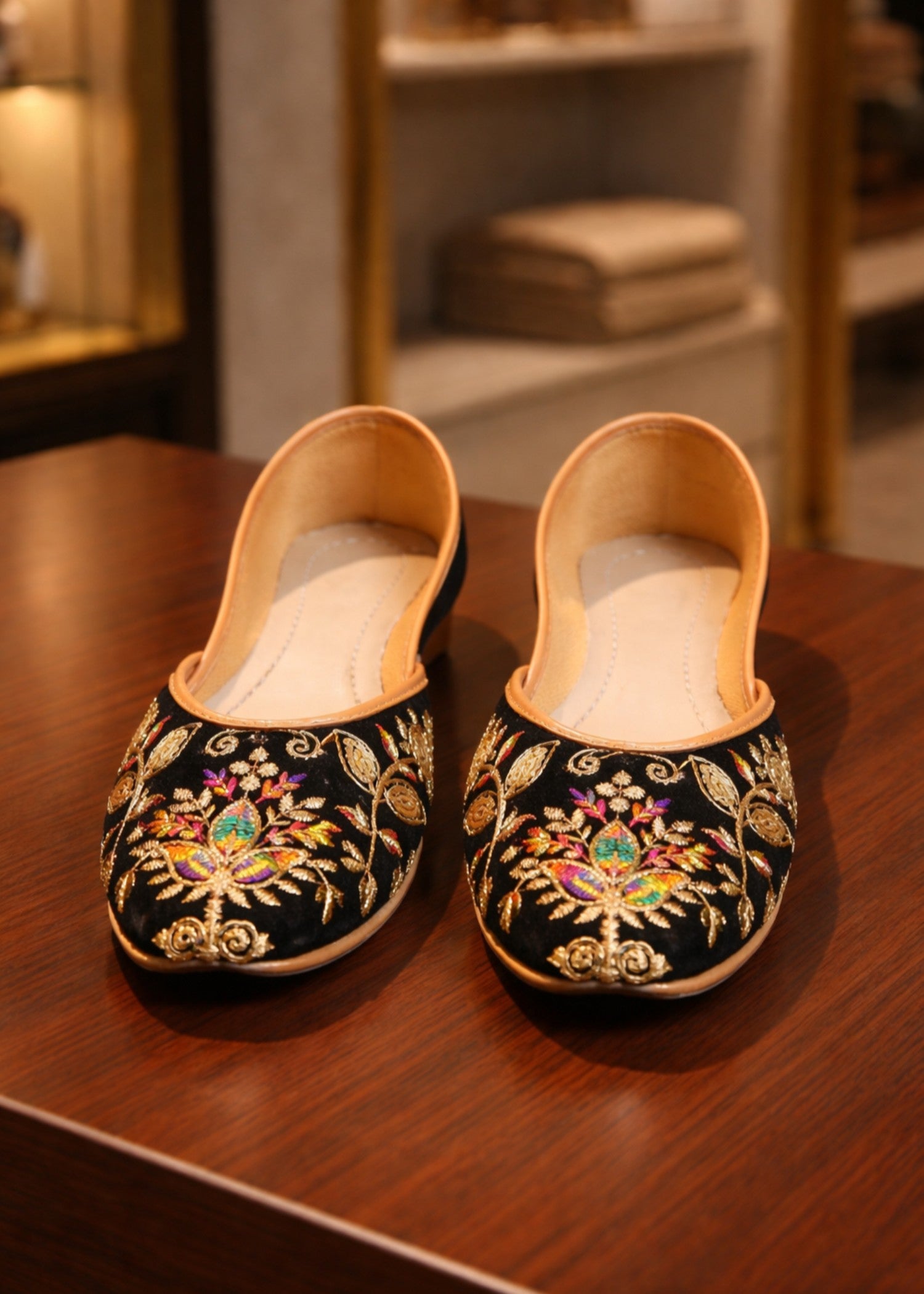 Khussa in Black by - High Quality Women Khussa HHJ4169