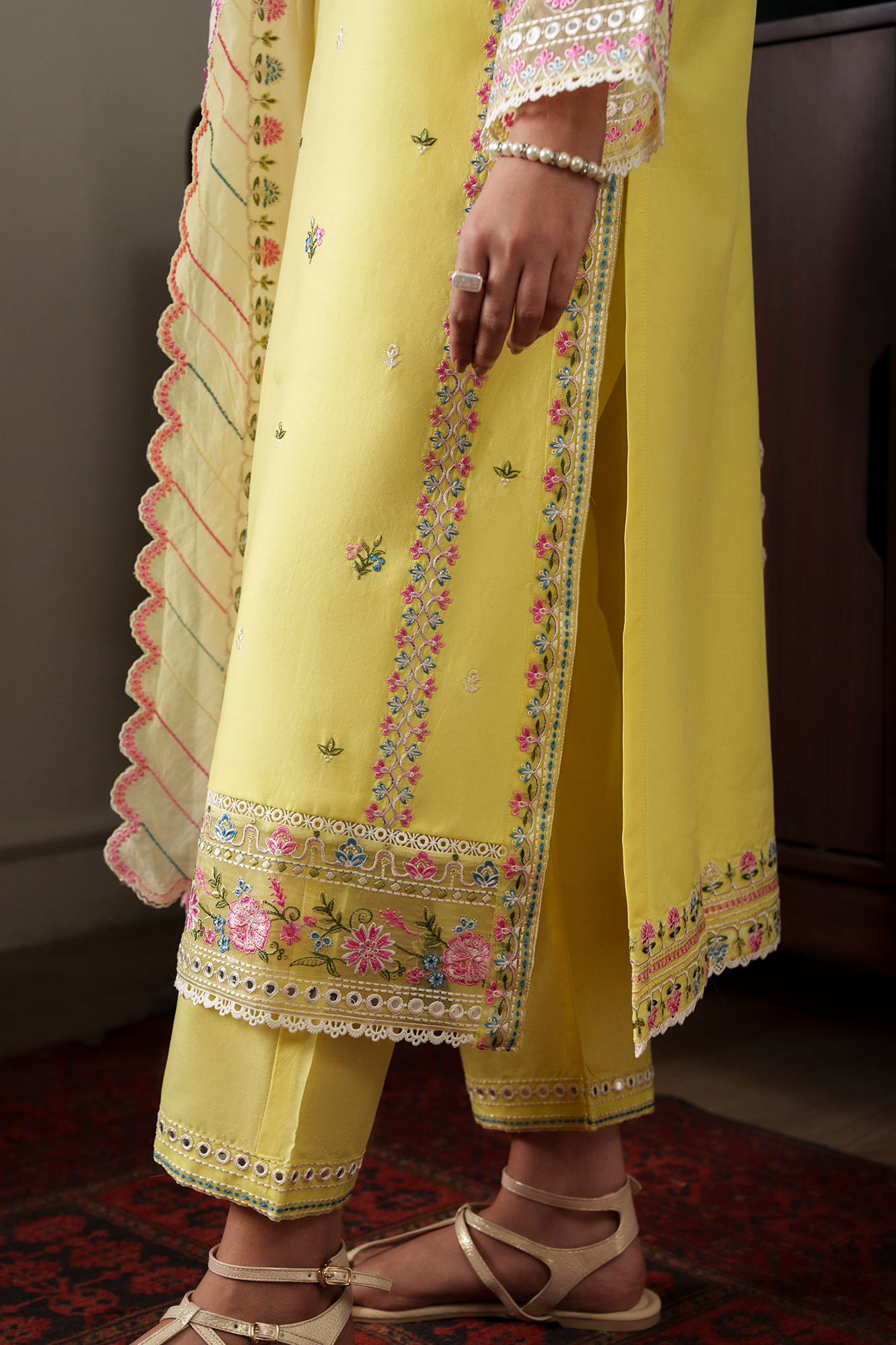 Pret Eid Edit RTW – Reya