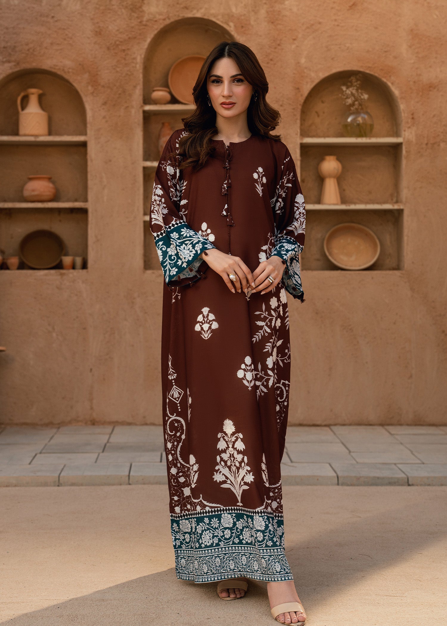 arabic lawn Kaftan in Chocolate brown