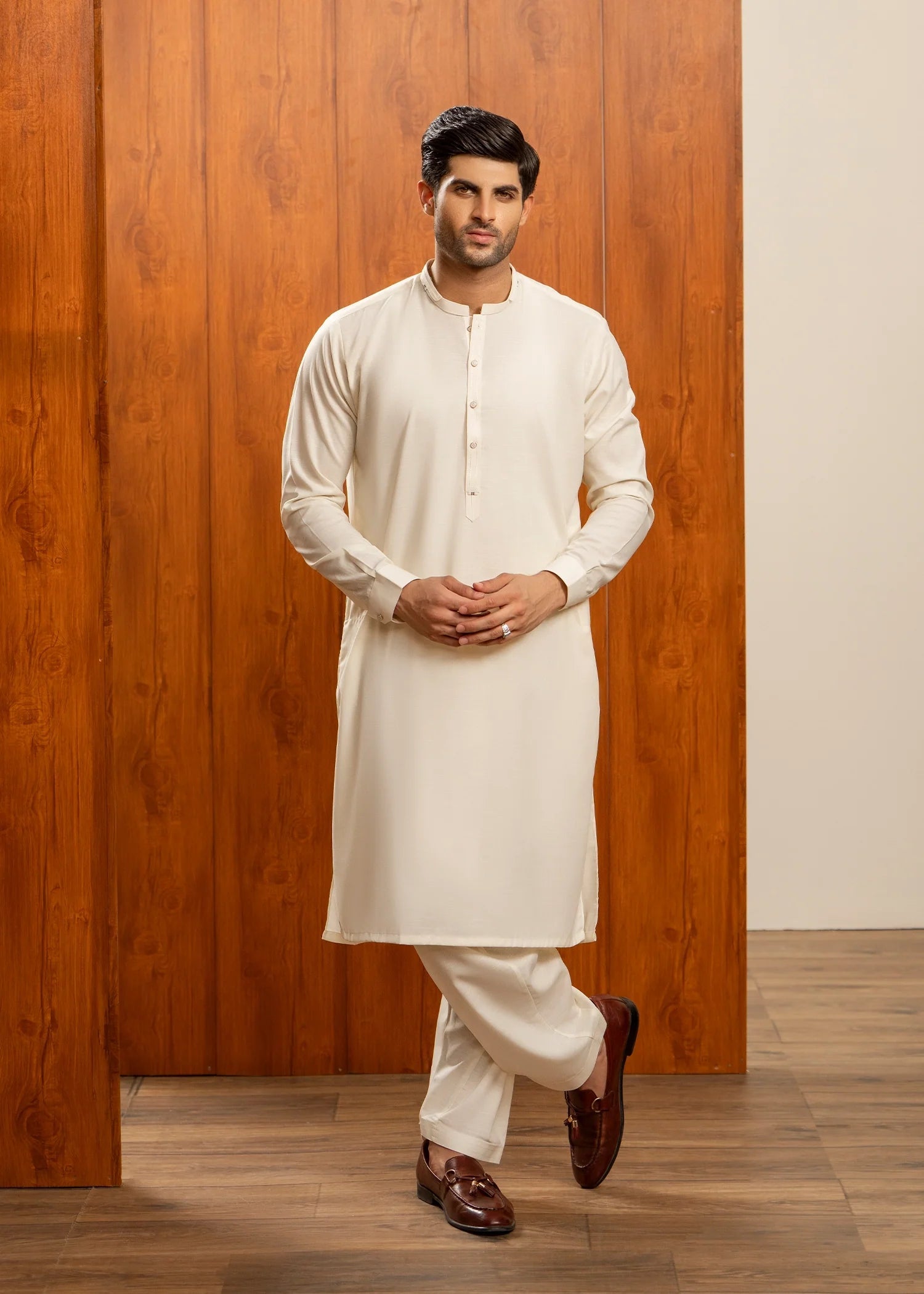 wash & wear Shalwar Kameez in Cream