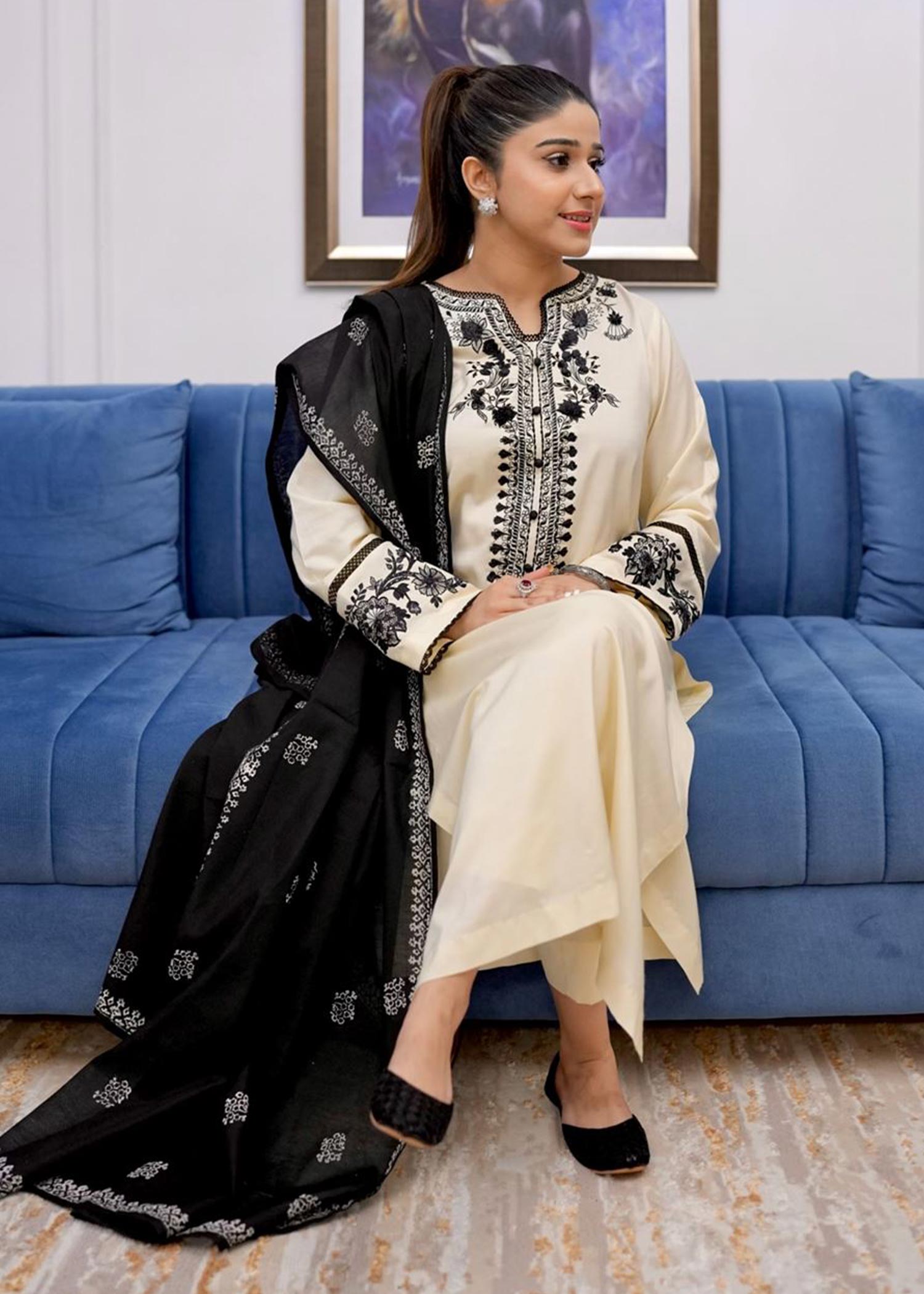 khaddi silk Kurta Set in Off-white