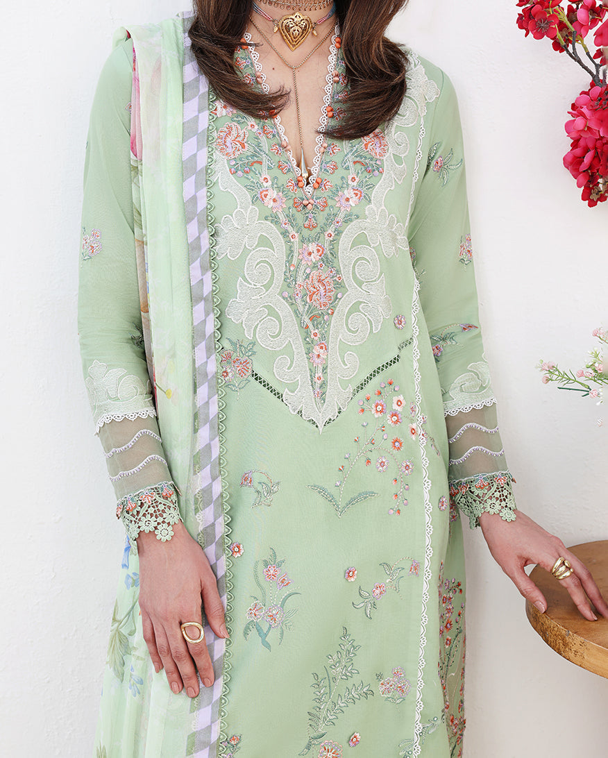 Floral Reveire Lawn – Daydream Gleam
