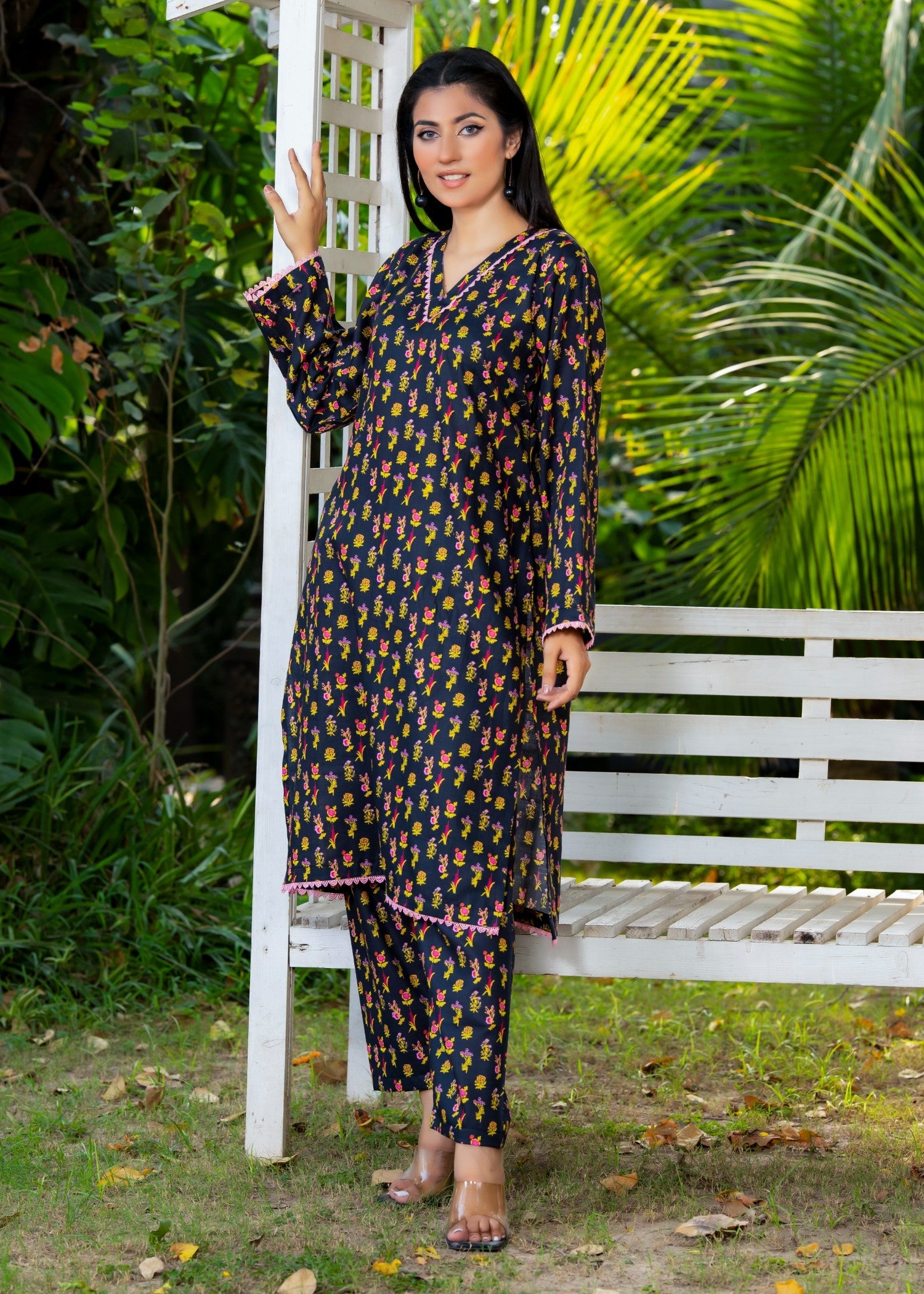 slub khaddar Unstitched in Black