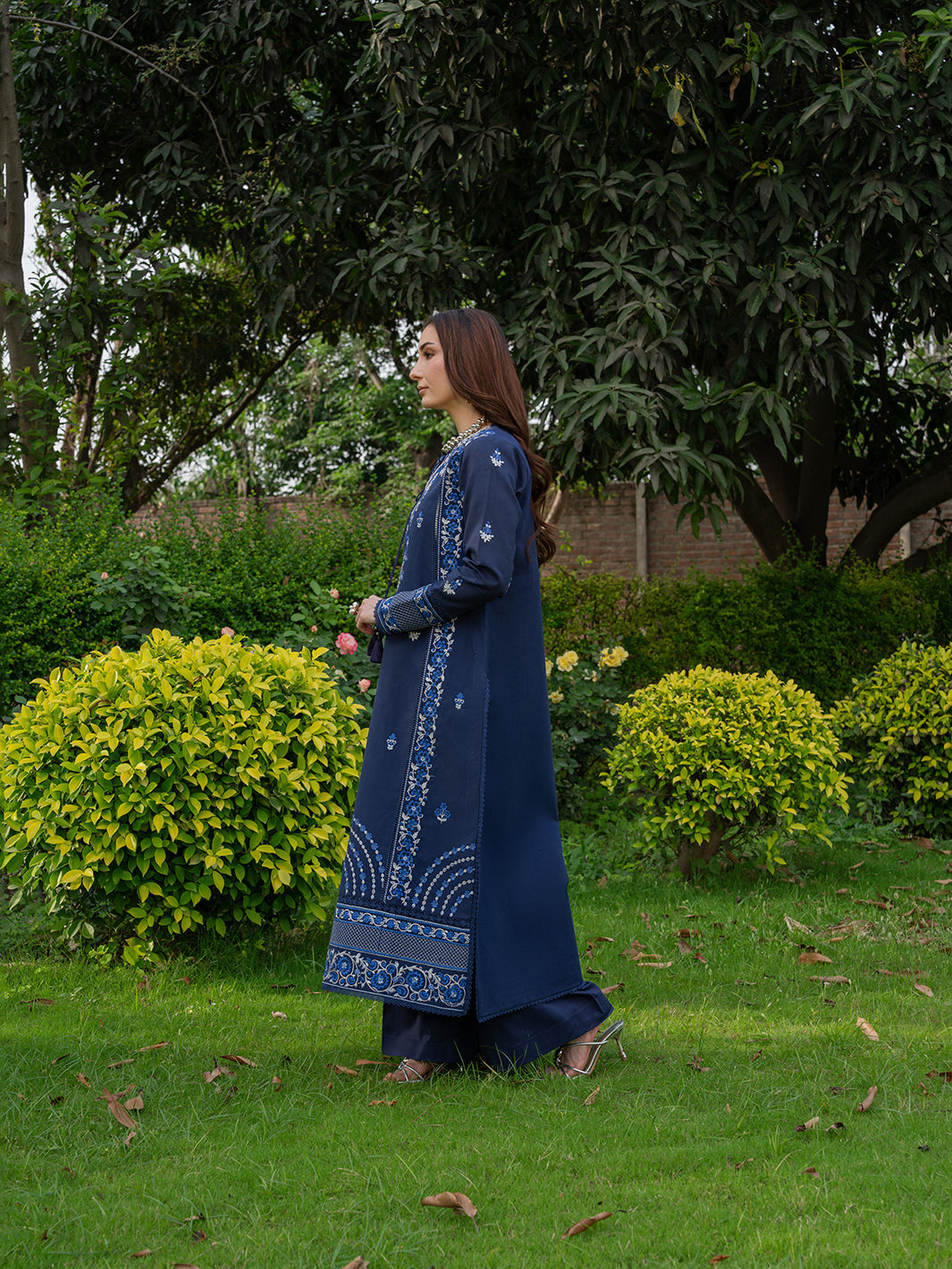 Amaya Lawn – MU-01