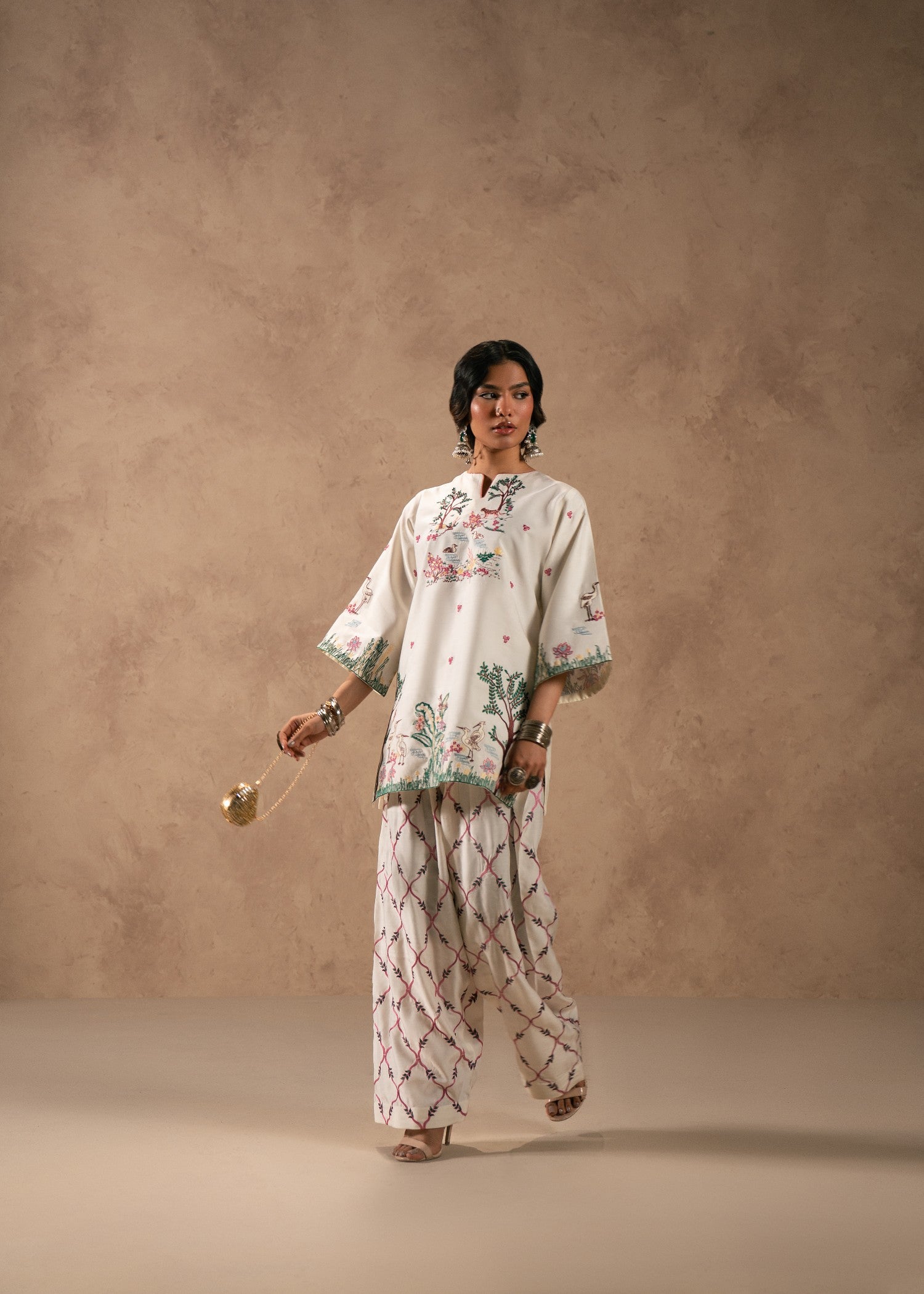 viscose thai silk Kurta Set in Off-white