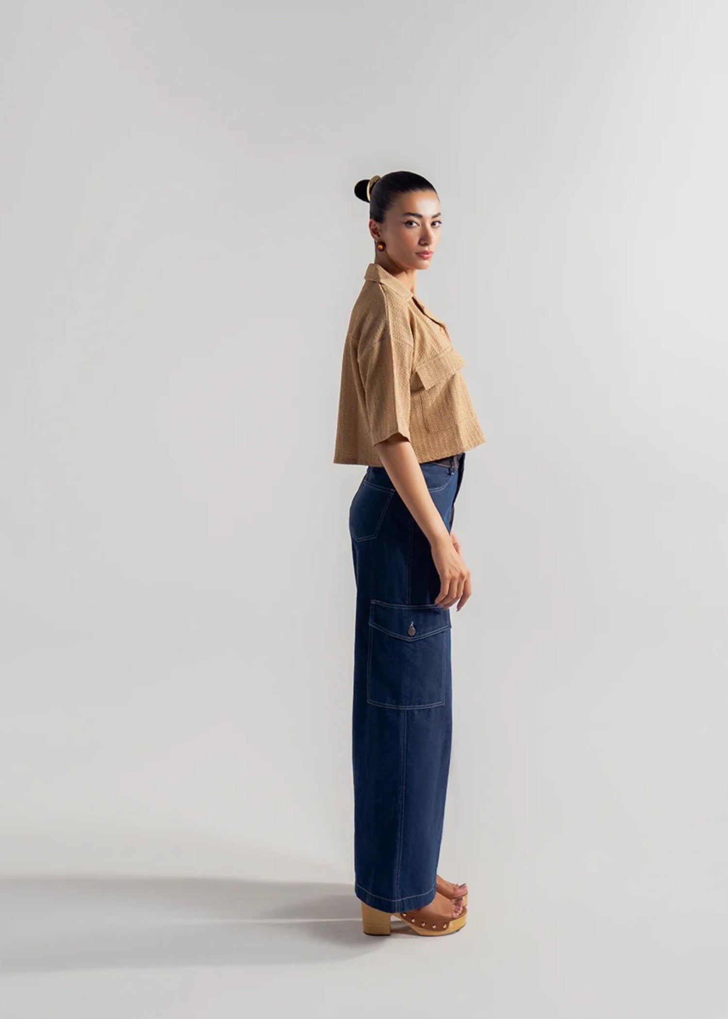 textured lawn Top in Beige