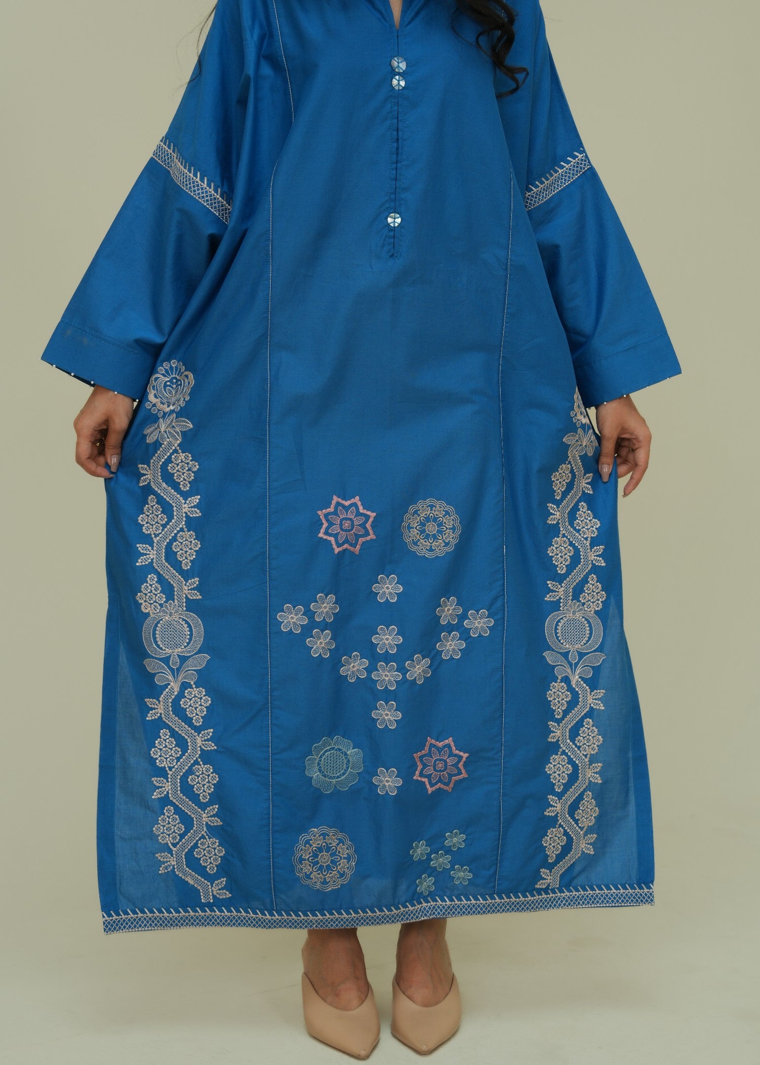 lawn Kaftan in Ocean blue