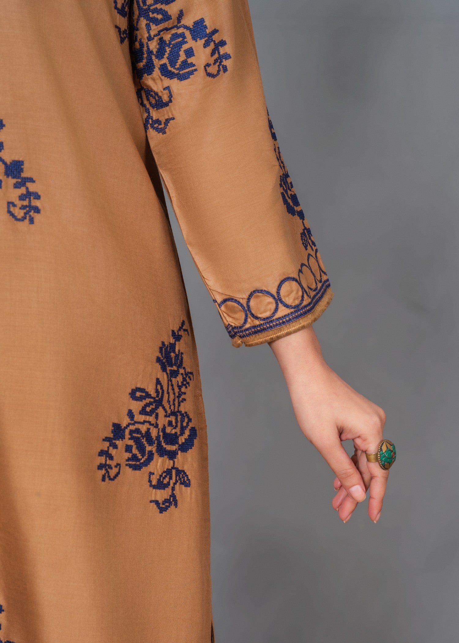 linen Kurta Set in Earth brown