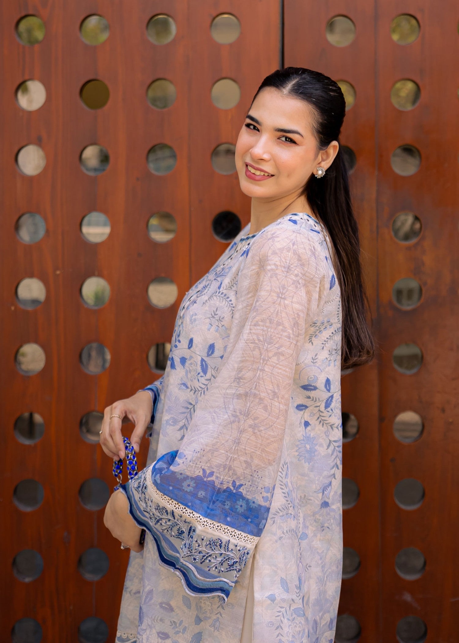 manaar Kurta Set in Dark blue, pastel grey