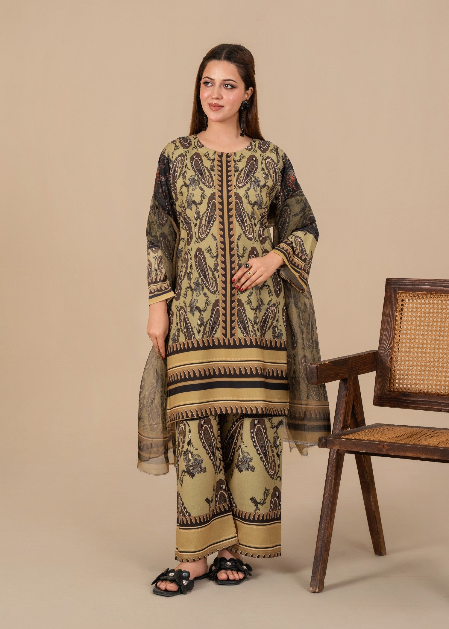silk crepe Kurta Set in Olive green
