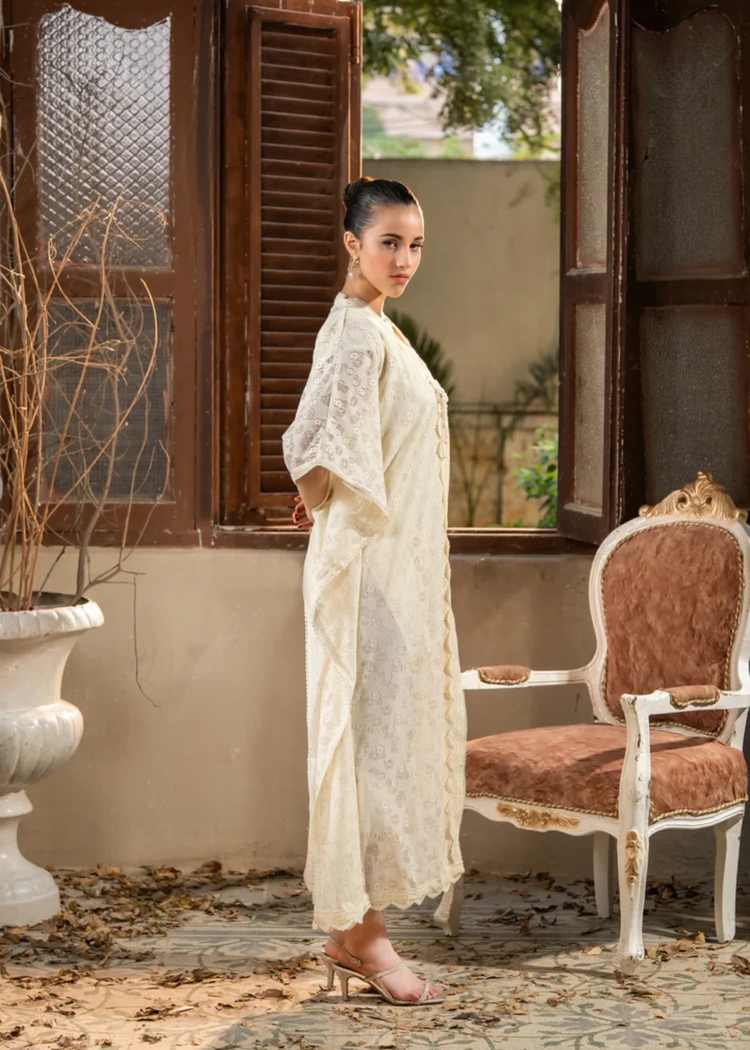 crepe Kaftan in Ivory