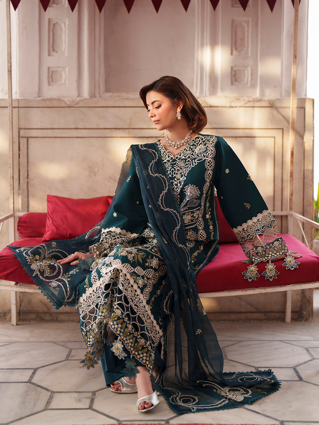 Nilofer Luxury Lawn – NL-13