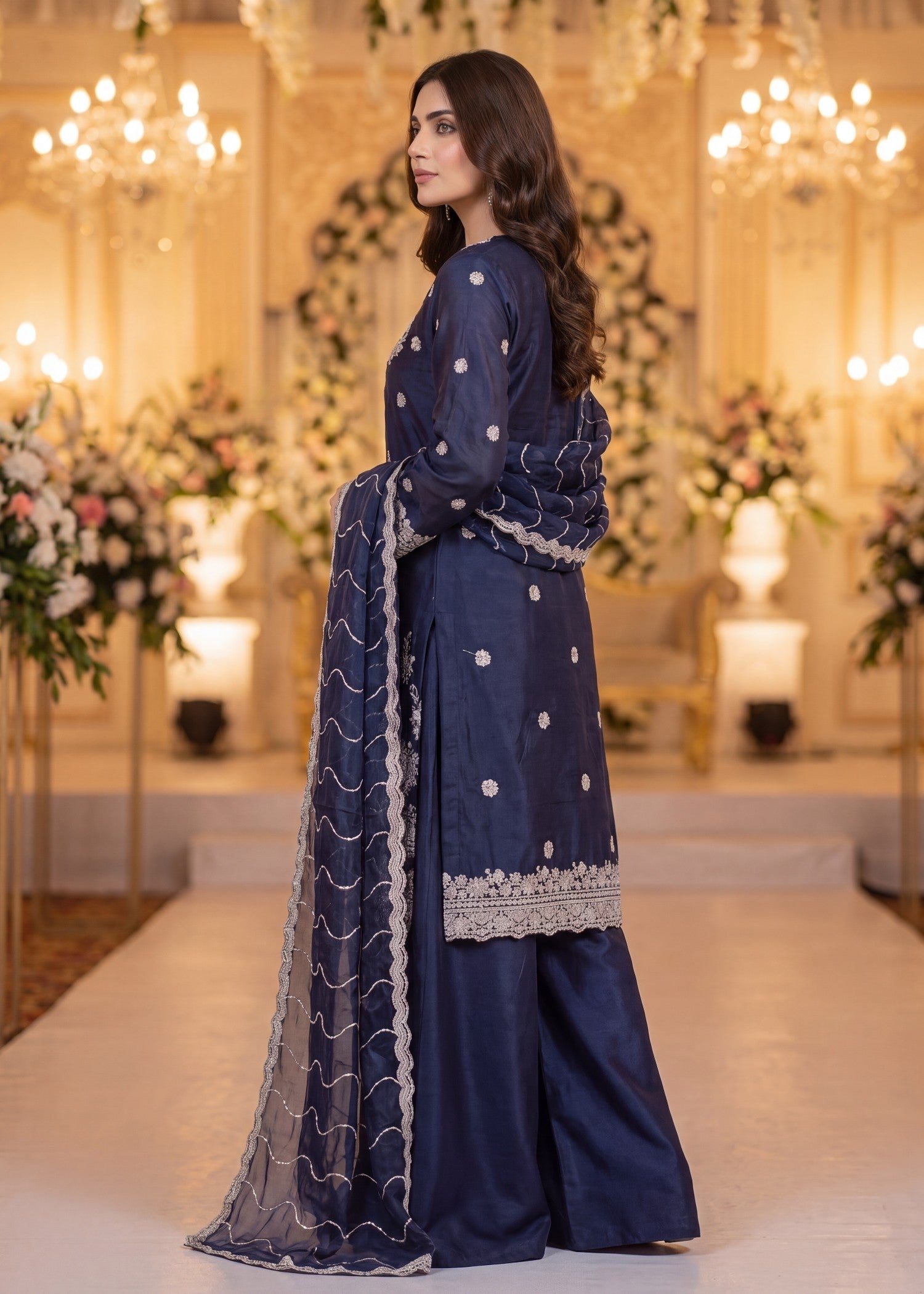 net Unstitched in Navy blue