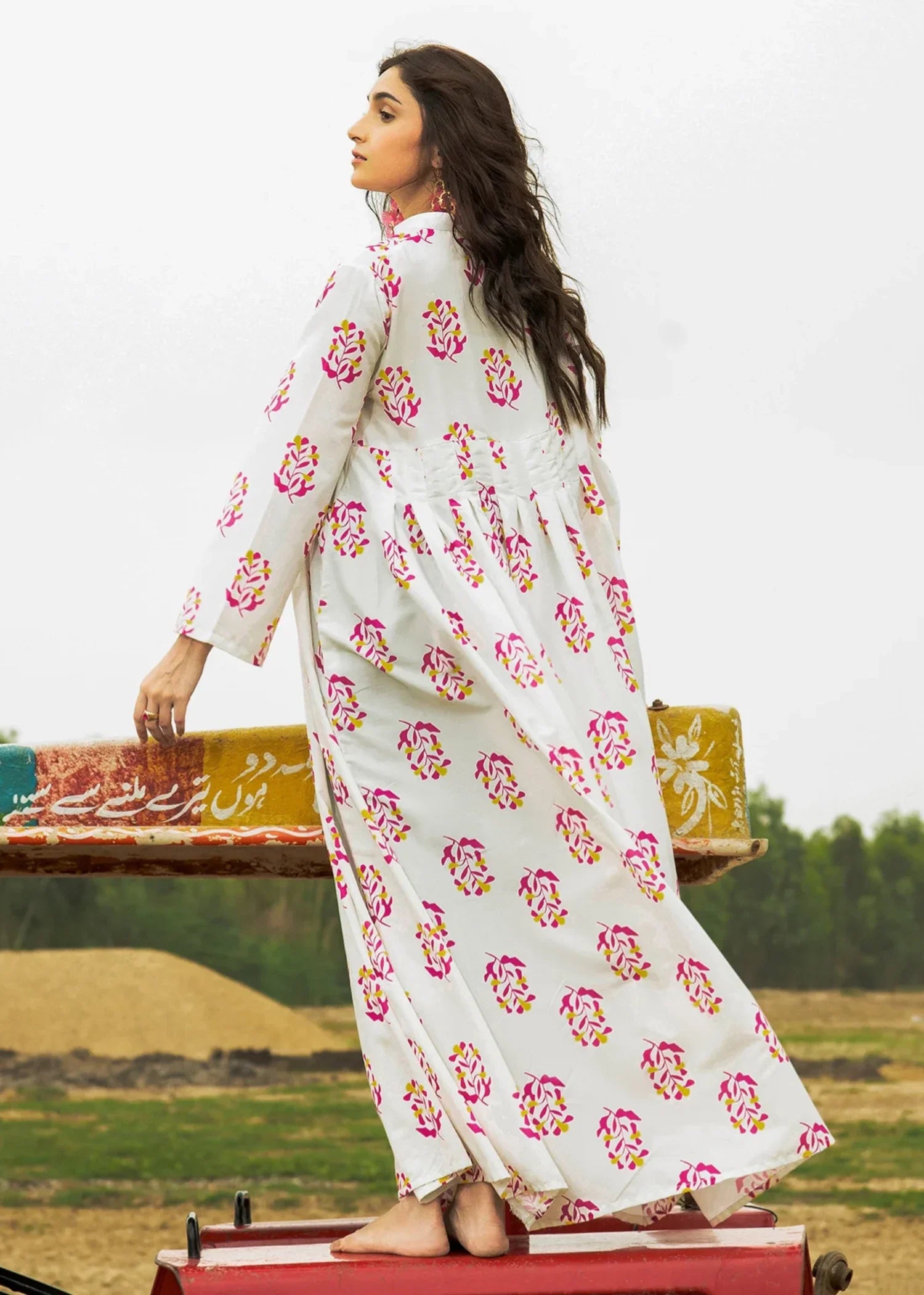 poly lawn Maxi in White