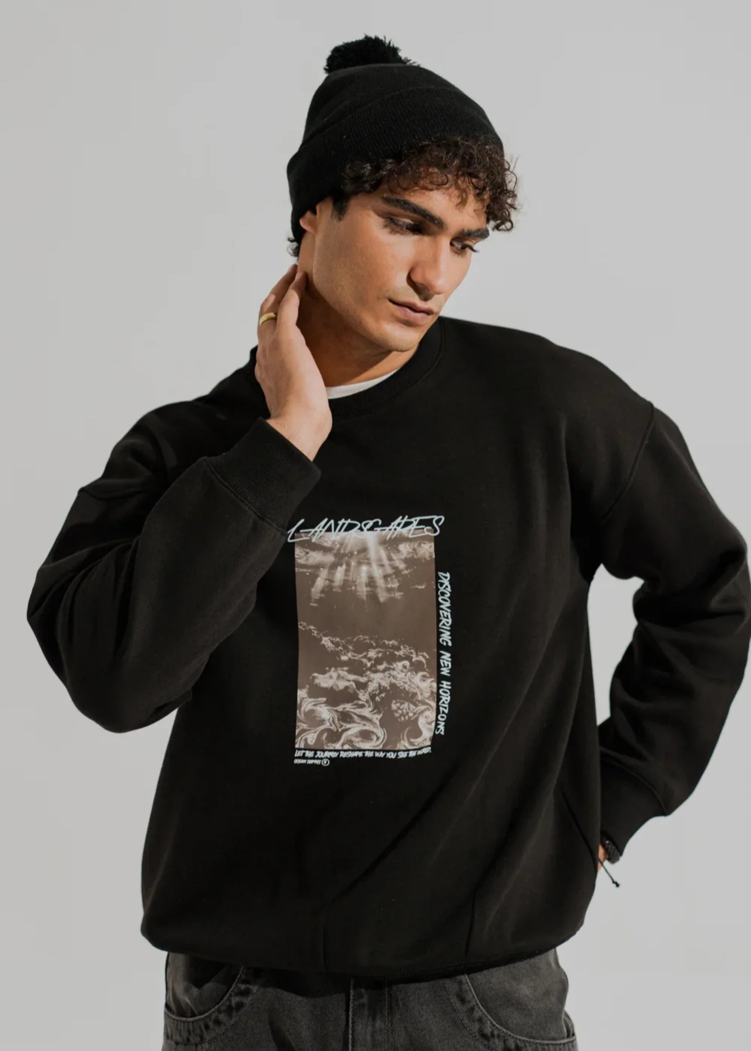 fleece Sweatshirt in Black