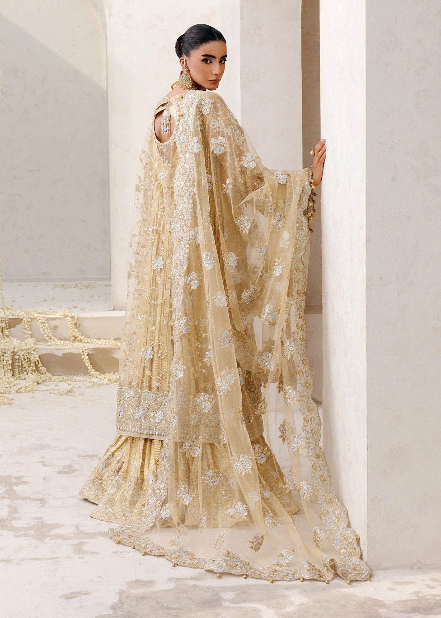 net Unstitched in Gold