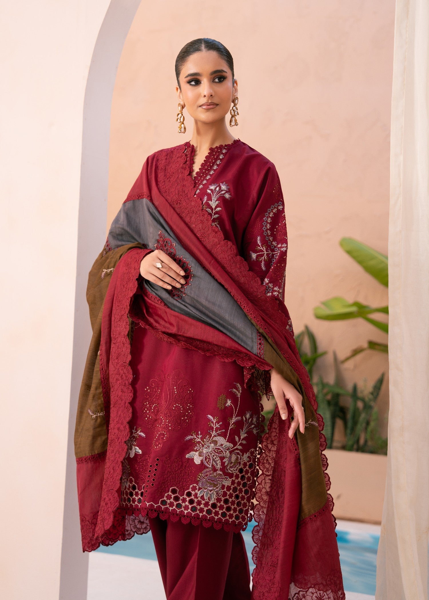 viscose Unstitched in Maroon
