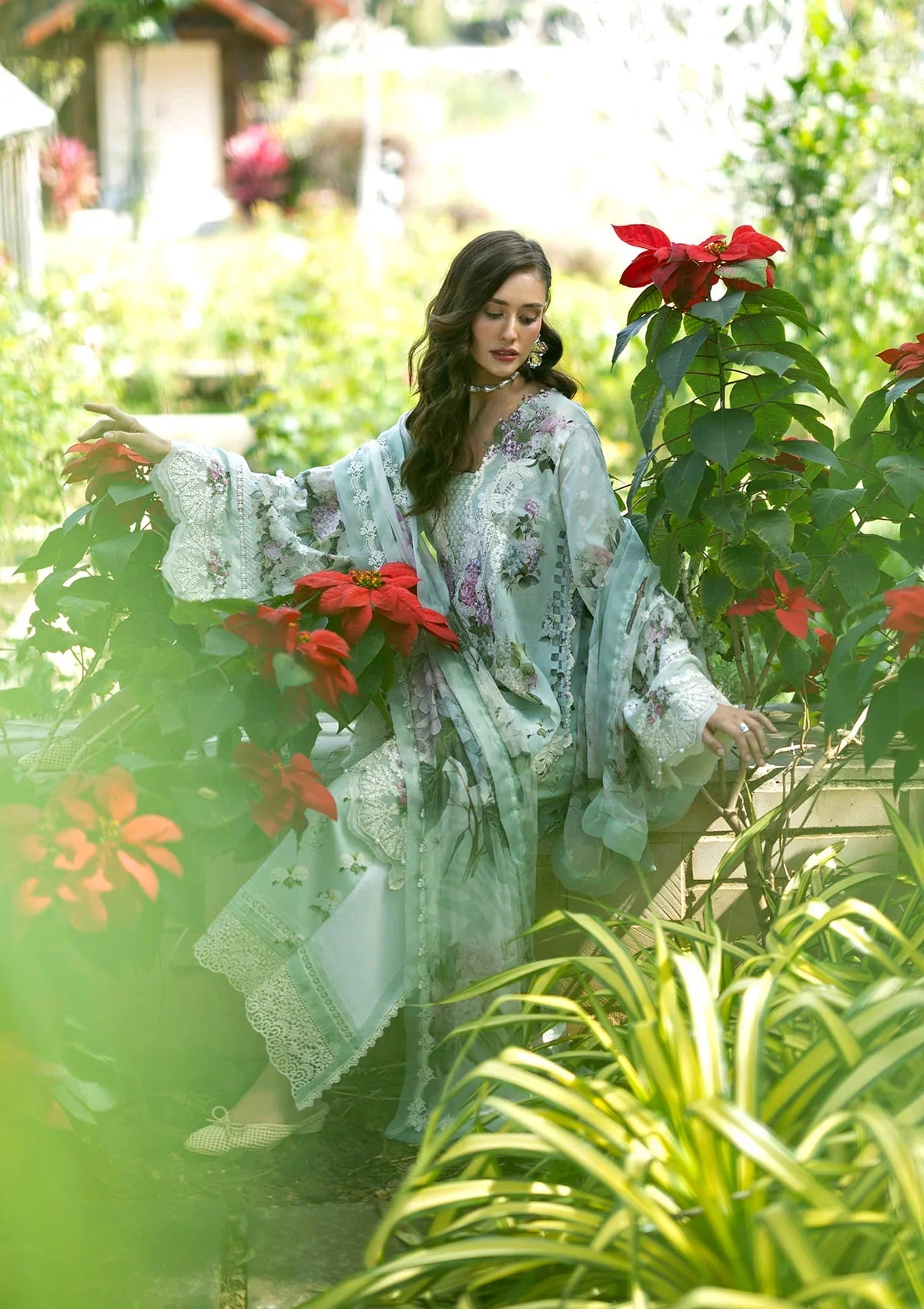 Signature Embroidered Lawn Prints – ESA-4B MINT MEADOW