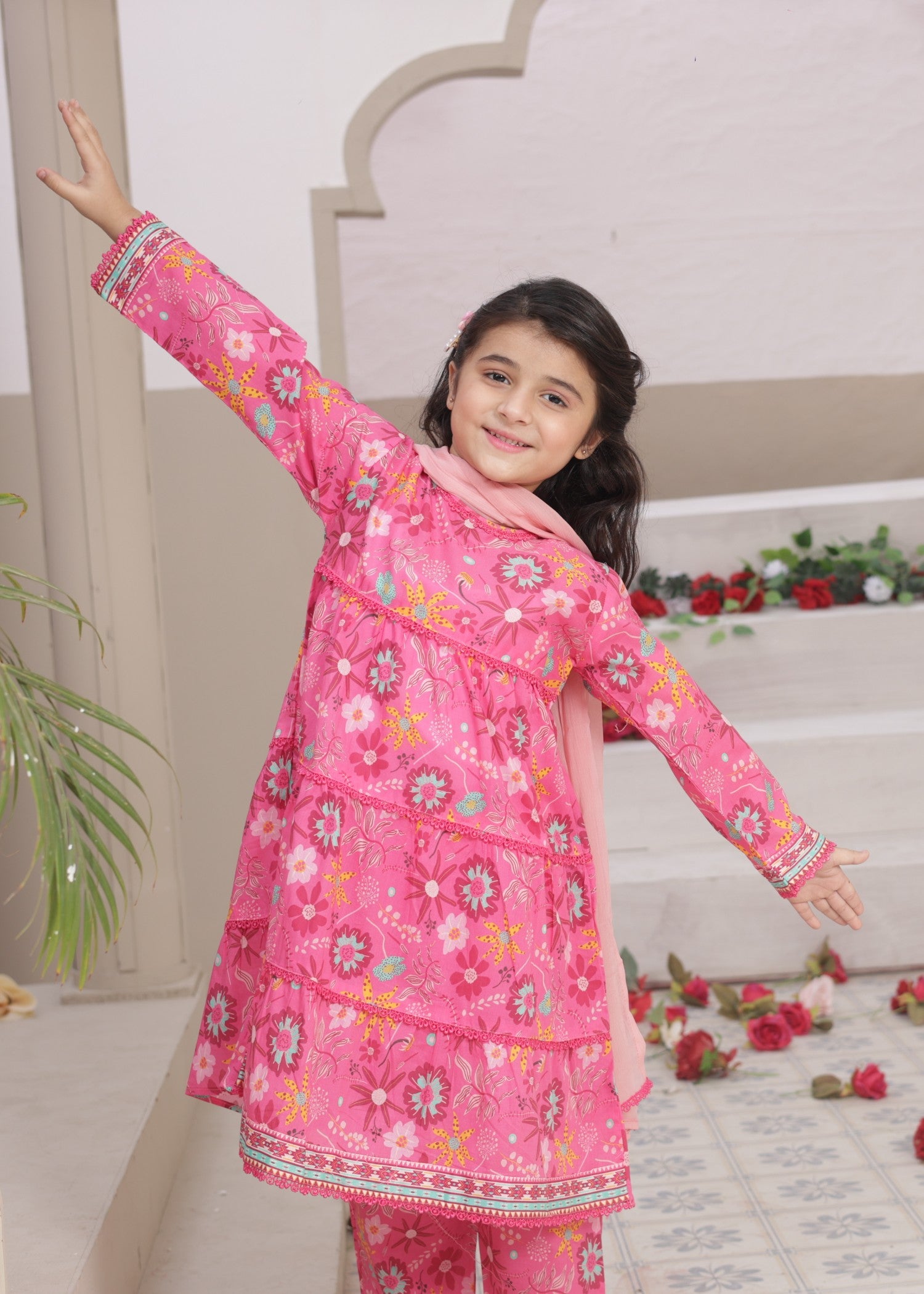 lawn Pishwas in Bubblegum pink