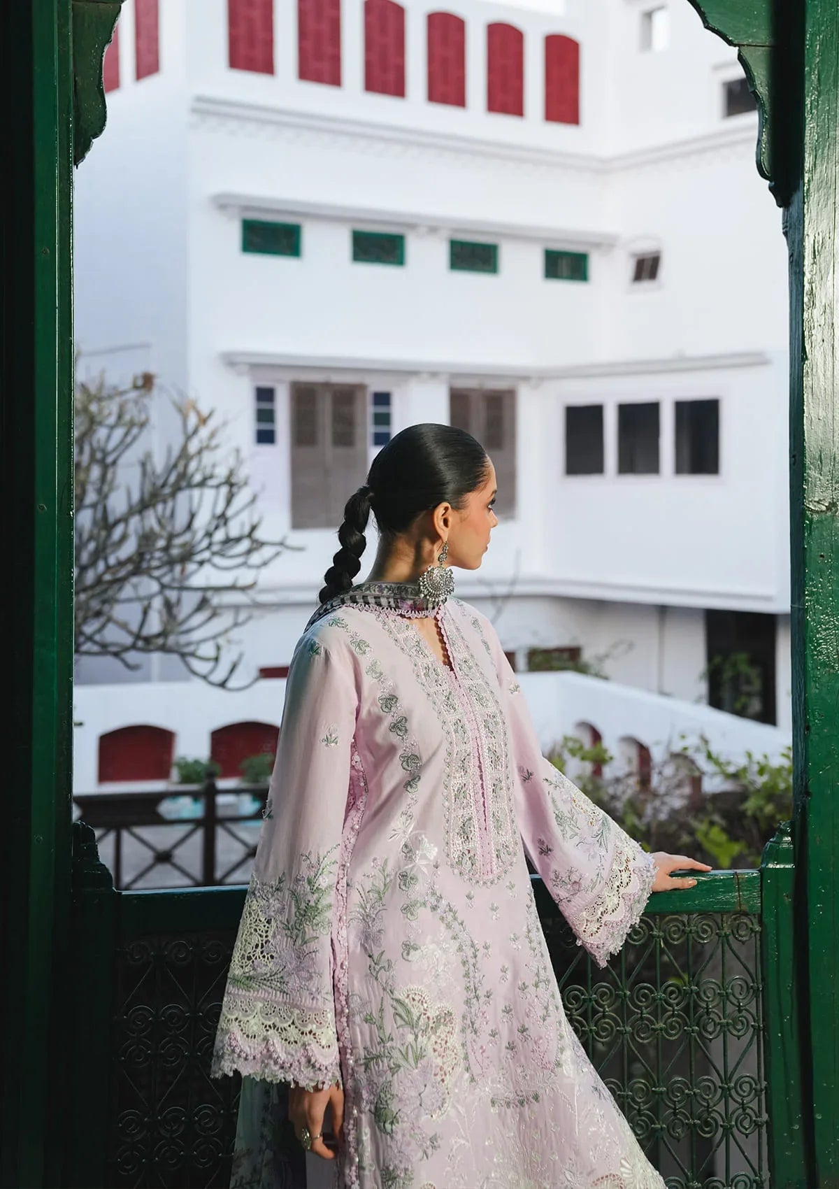 Ek Fasana Luxury Lawn – KLB-4A MEHAK