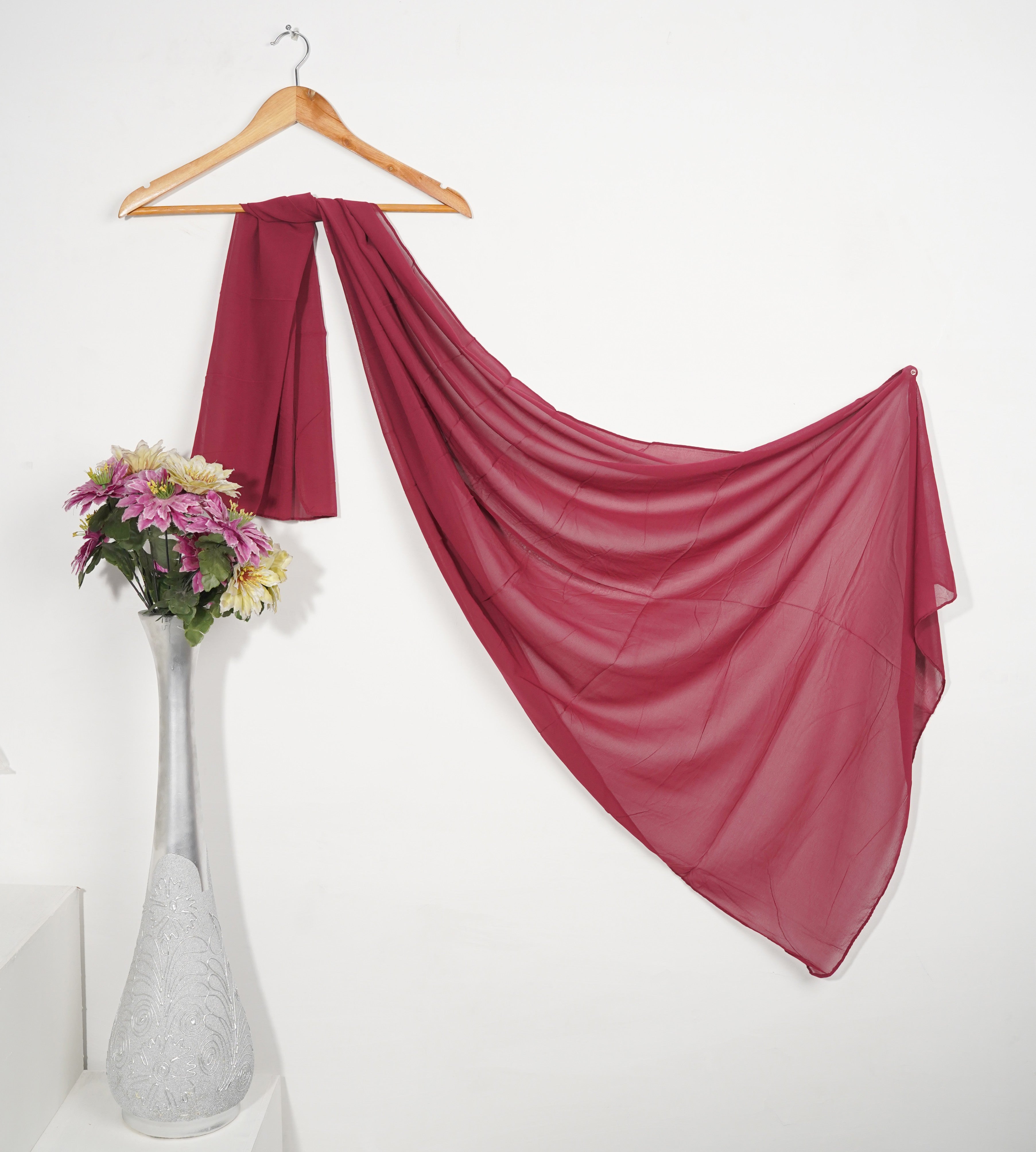 chiffon Hijab in Berry red