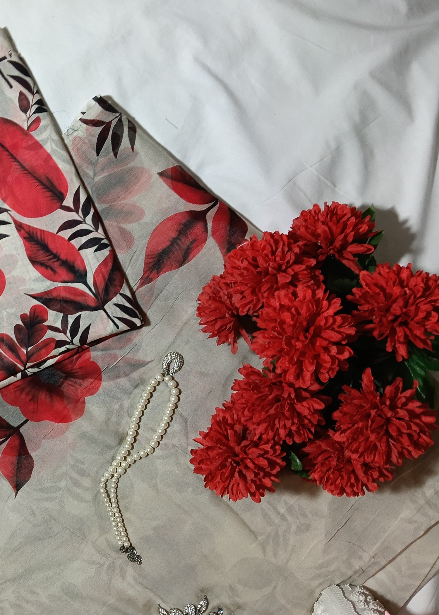 swiss lawn Unstitched in Beige, berry red