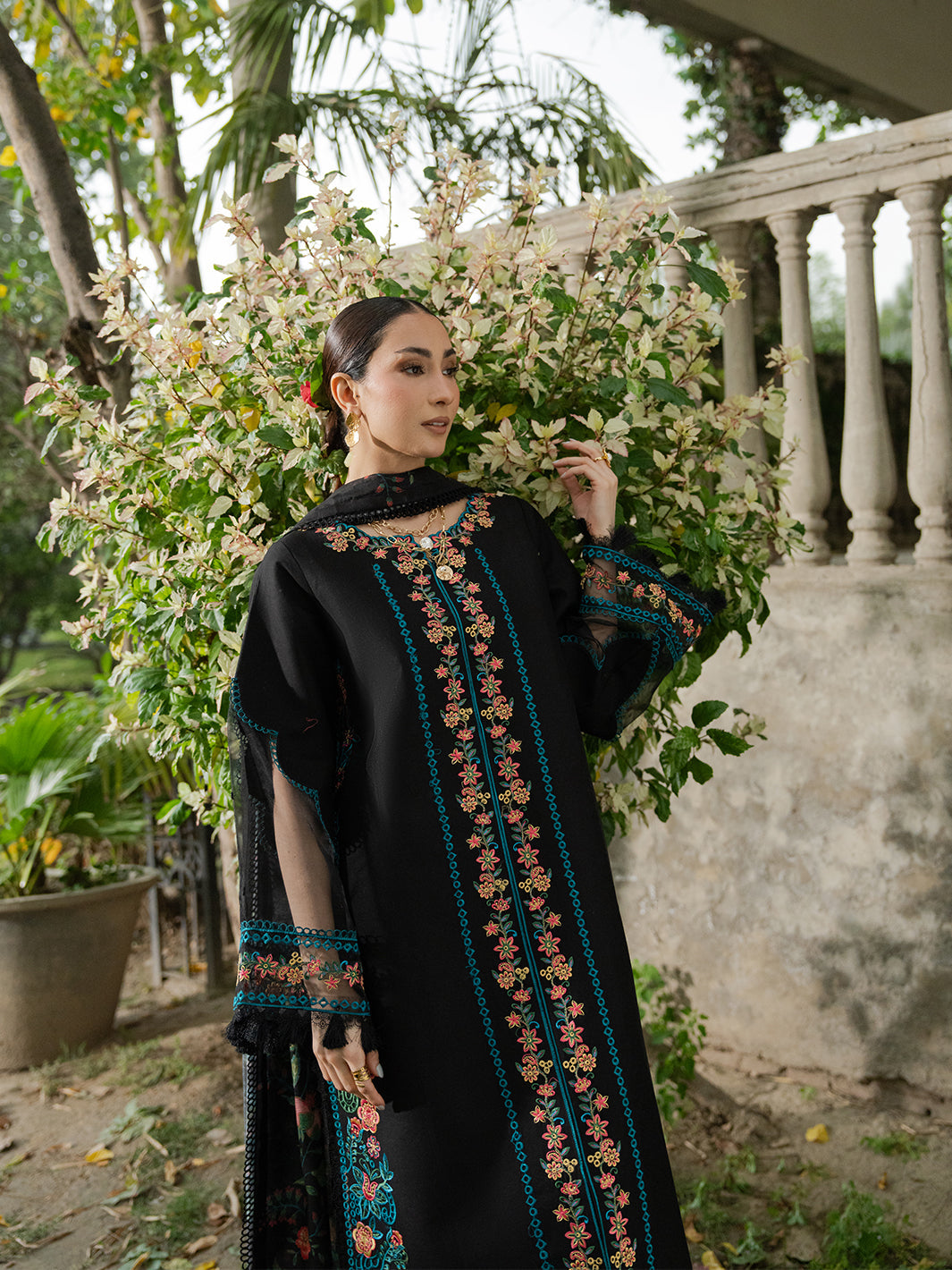 Amaya Lawn – MU-06